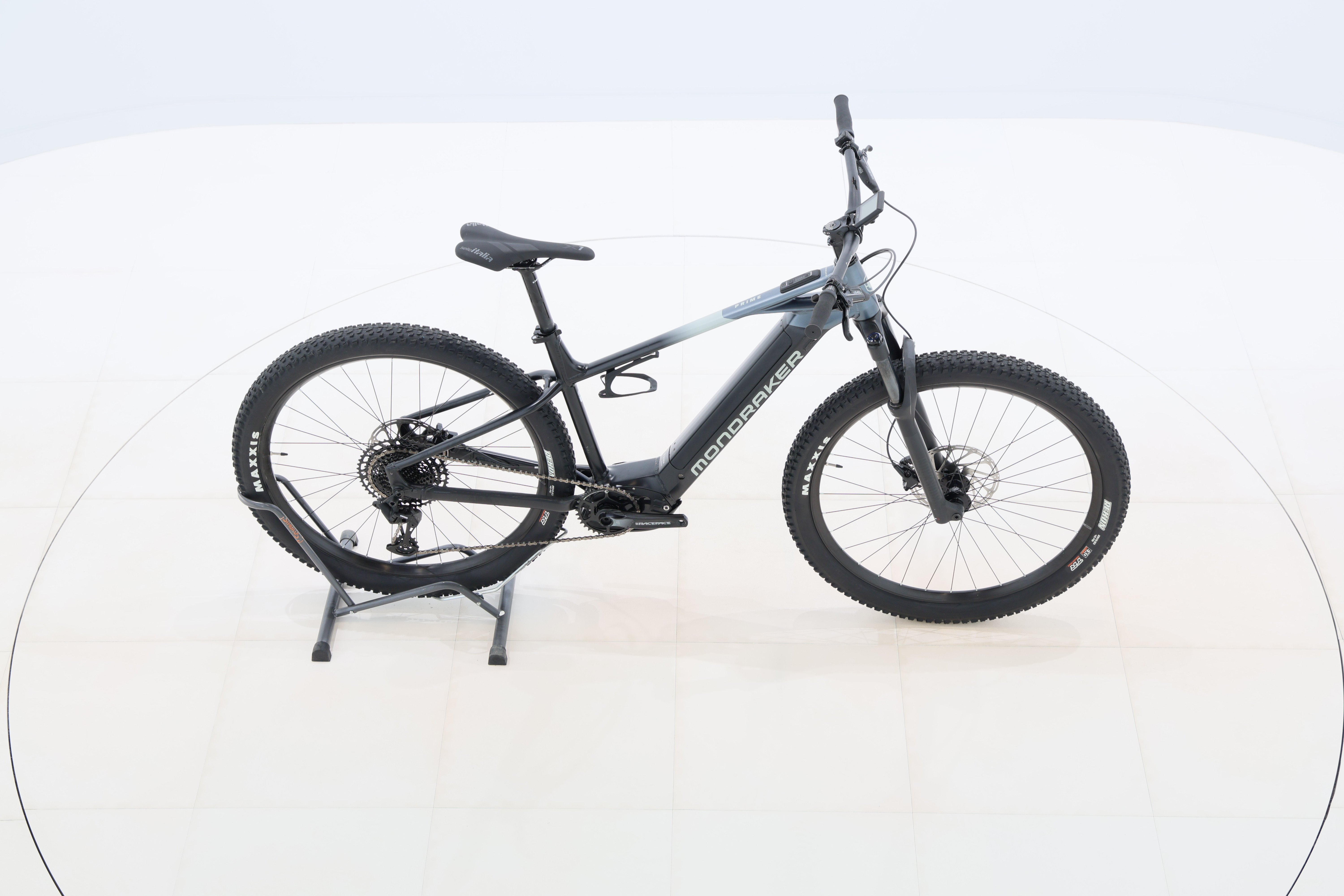 e5c08634-24a0-45ed-a889-6bb656509ac9