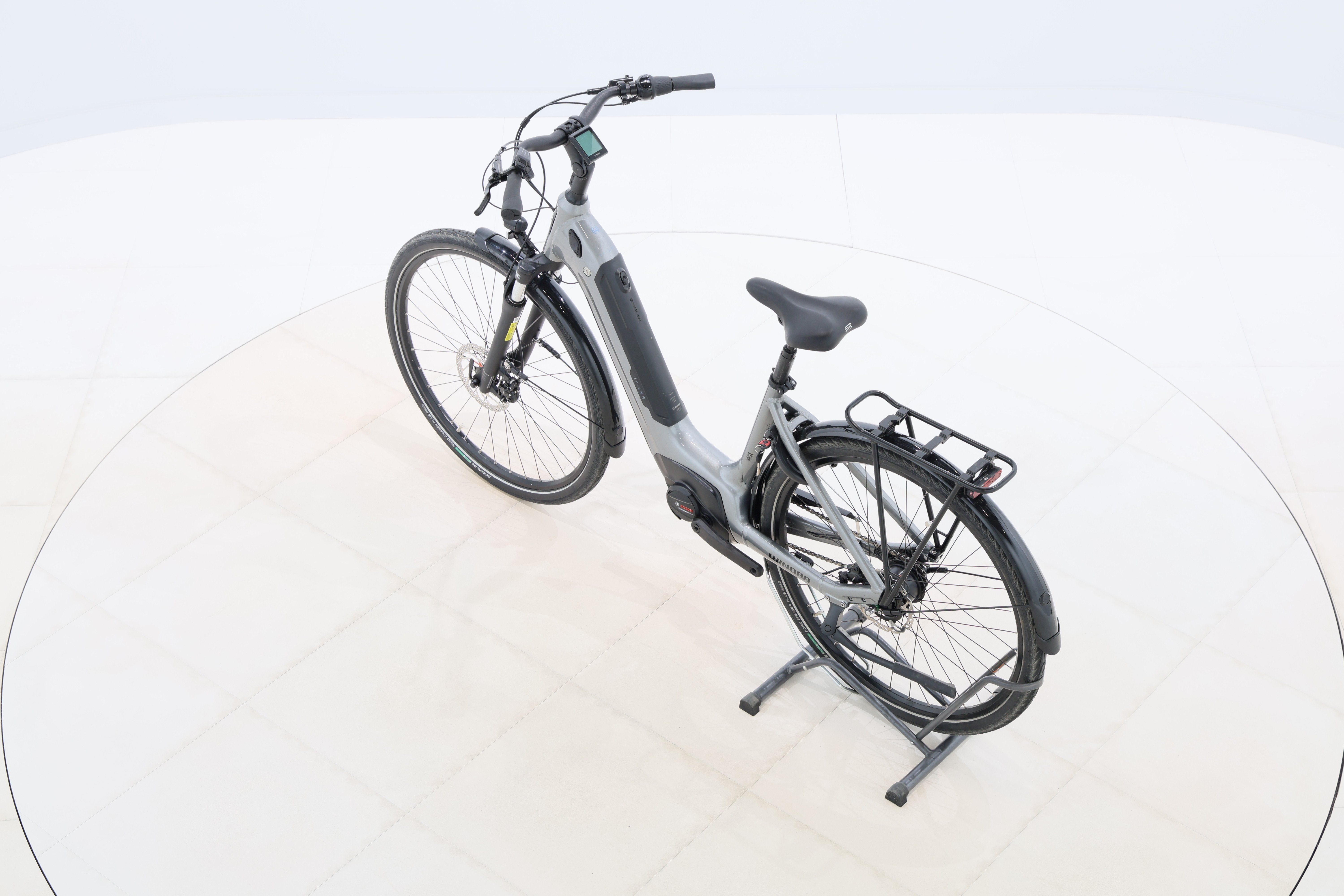 9ca291dc-abb5-4e34-8b9c-6315423c8795