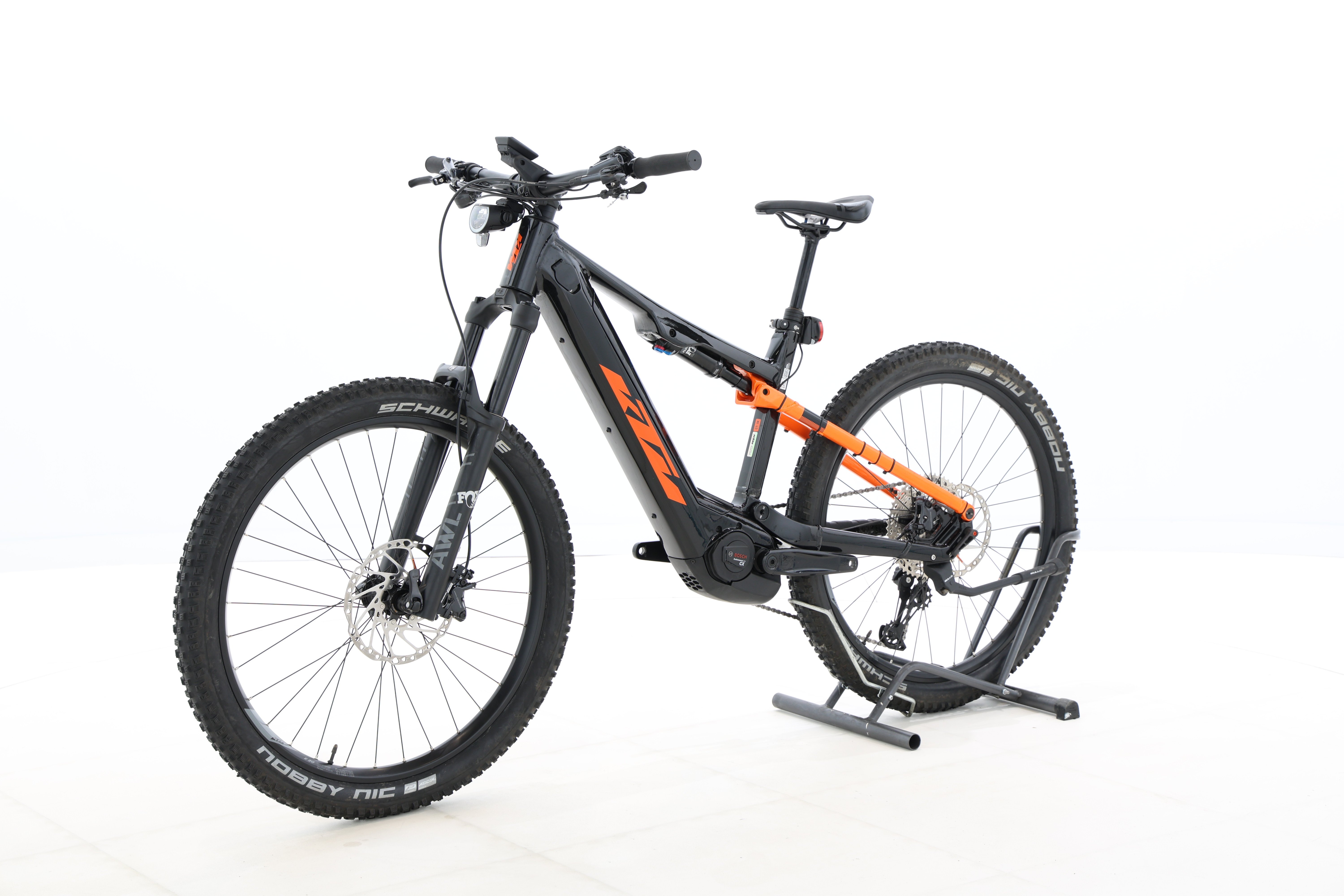 1f58d1b1-984b-42fc-bf1f-5617f57a6a74