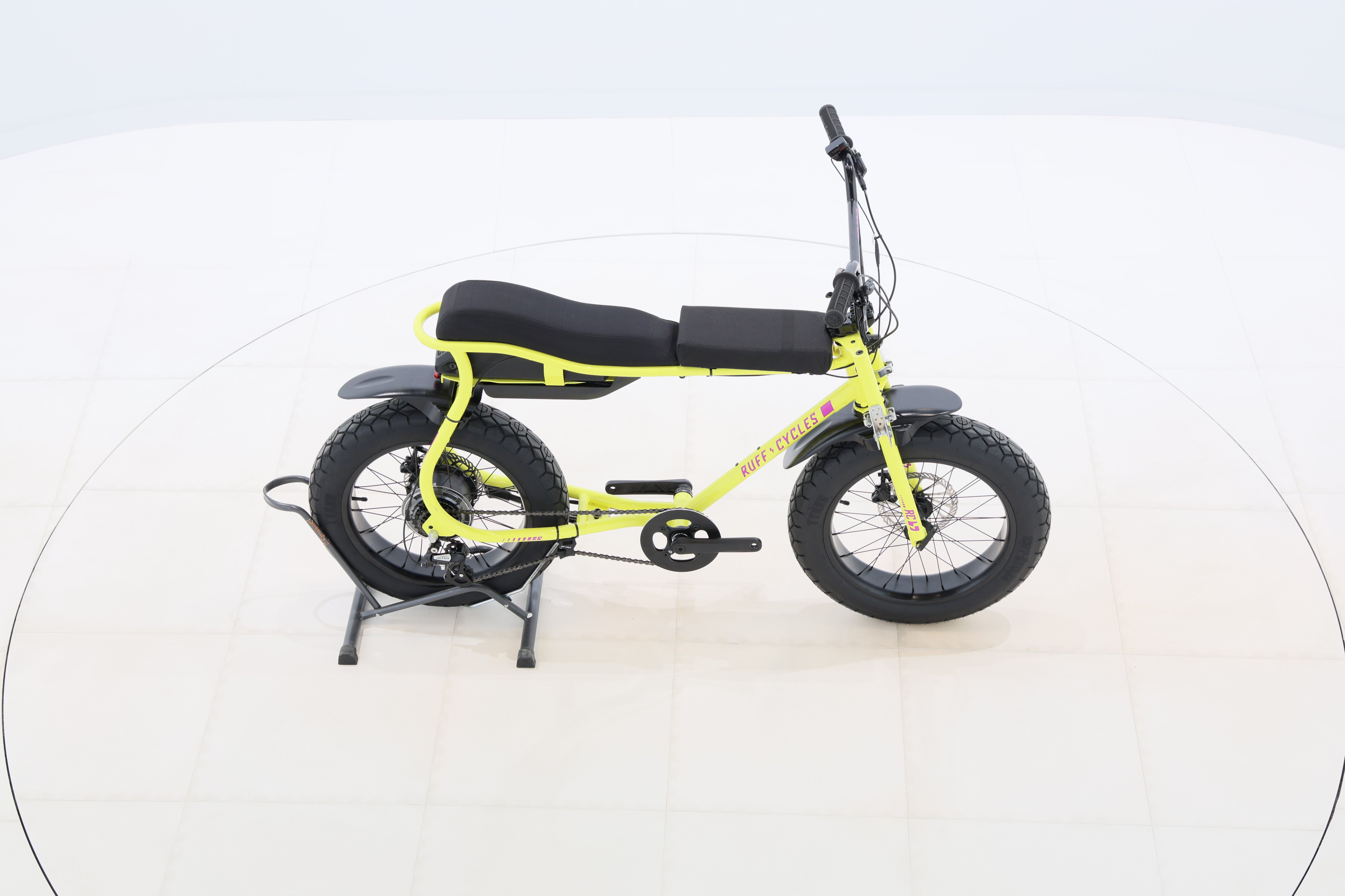 96a4ec7c-9ff6-4e48-9bdc-6345f1589d34