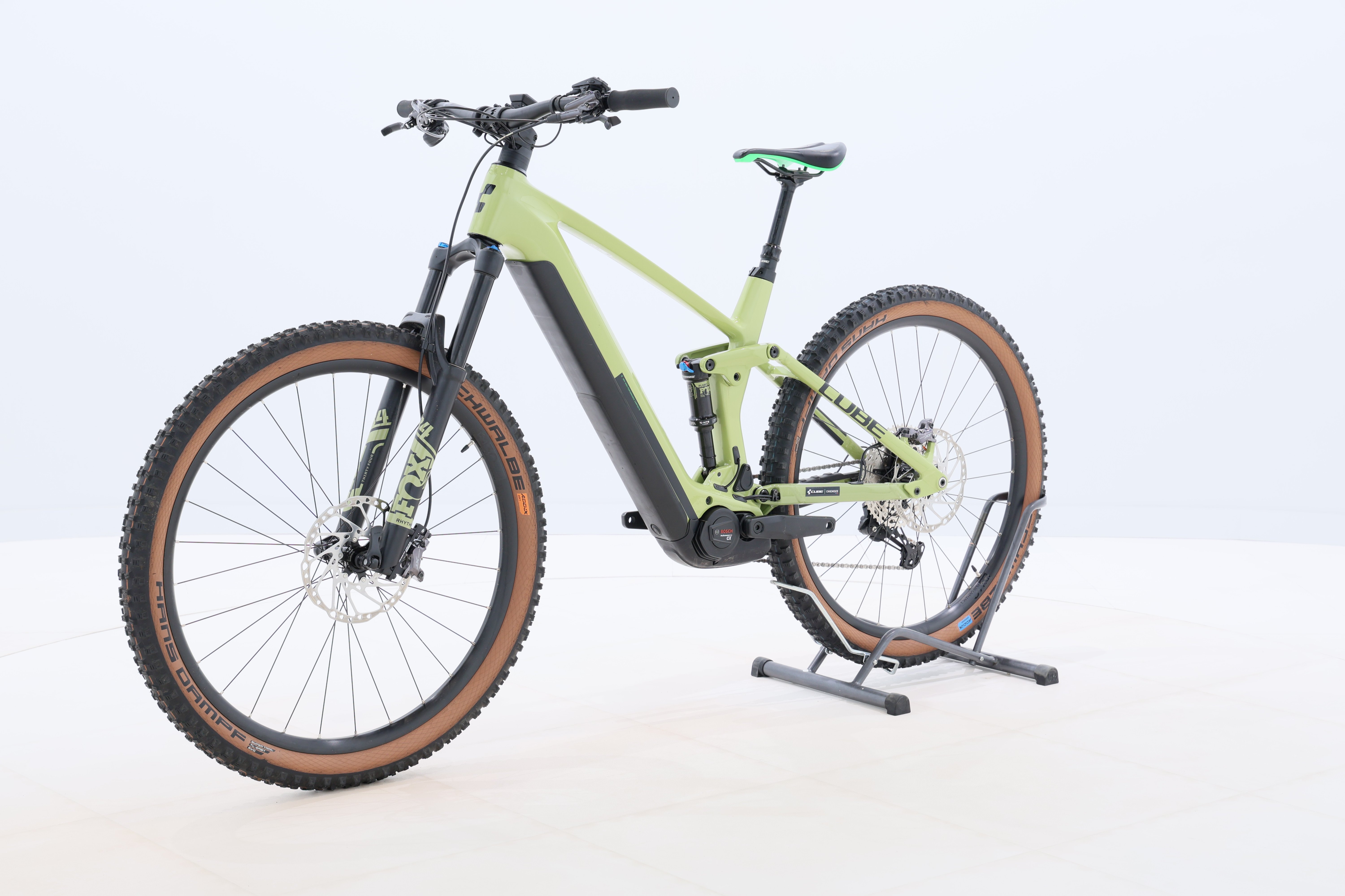 73cc716d-226b-43dd-b0b7-3324b450b948