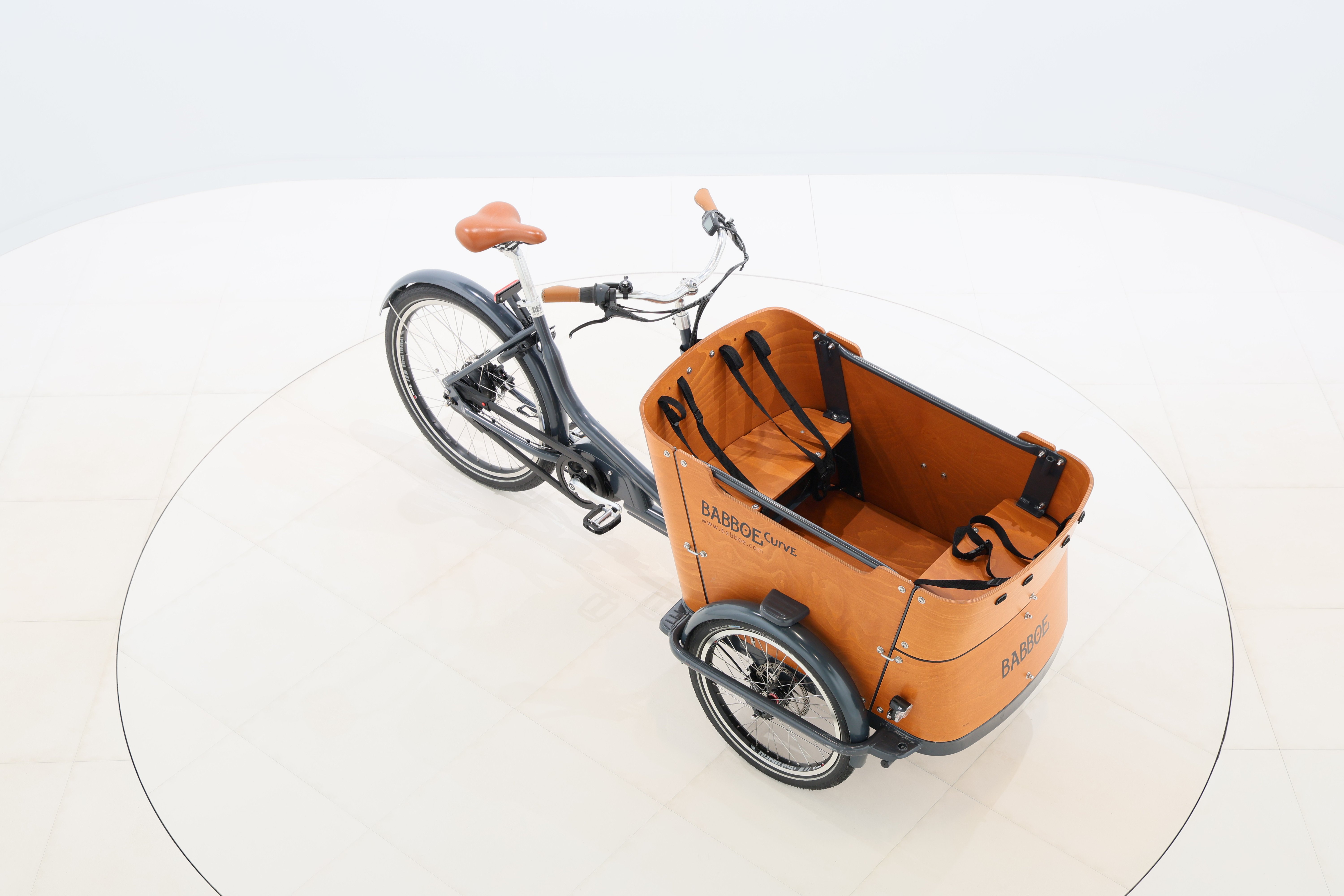 9bb89d5f-2d54-419f-89d5-2e925bc5e4c2