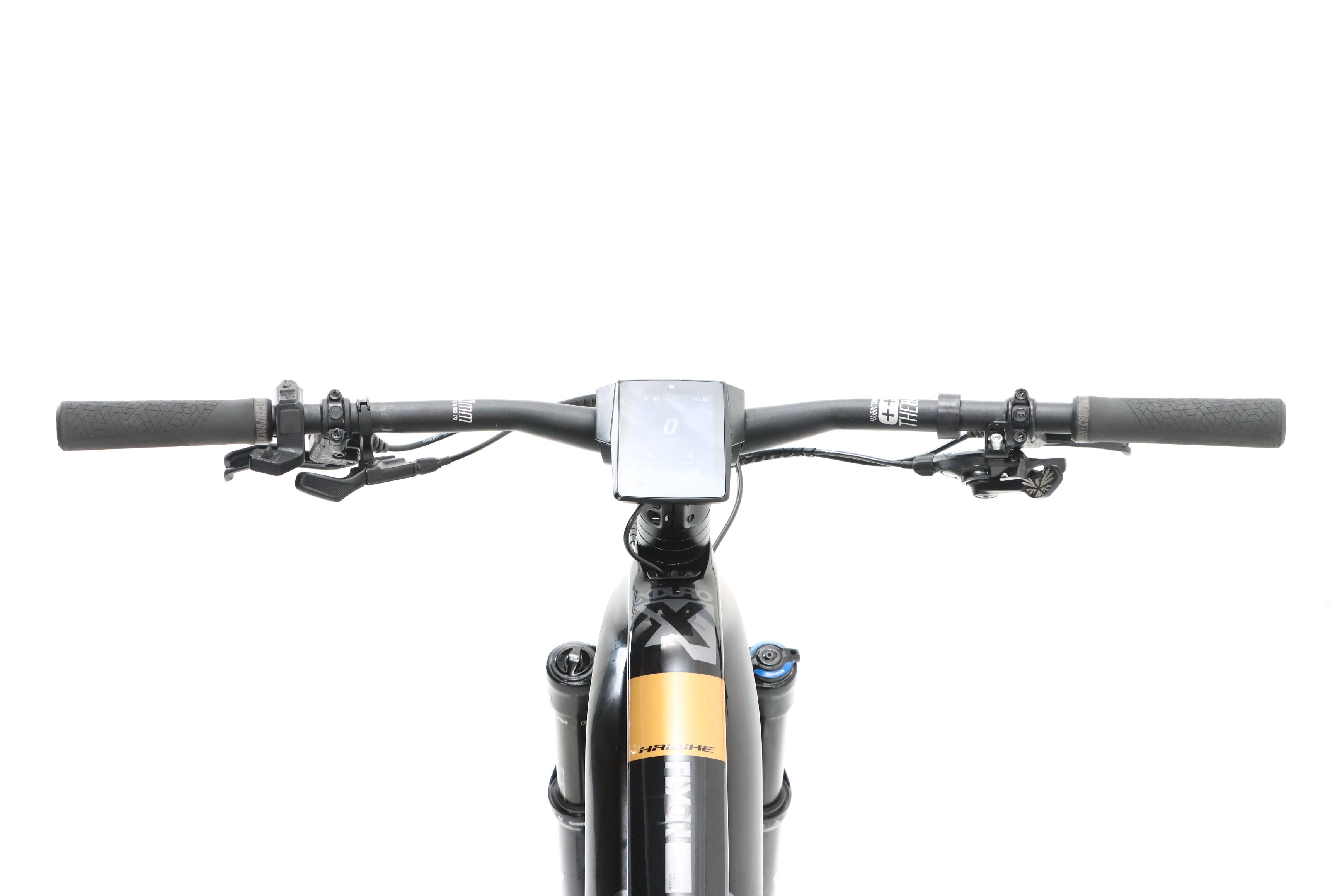 6daa87e0-0c53-48d3-ae42-f023b51d4d11