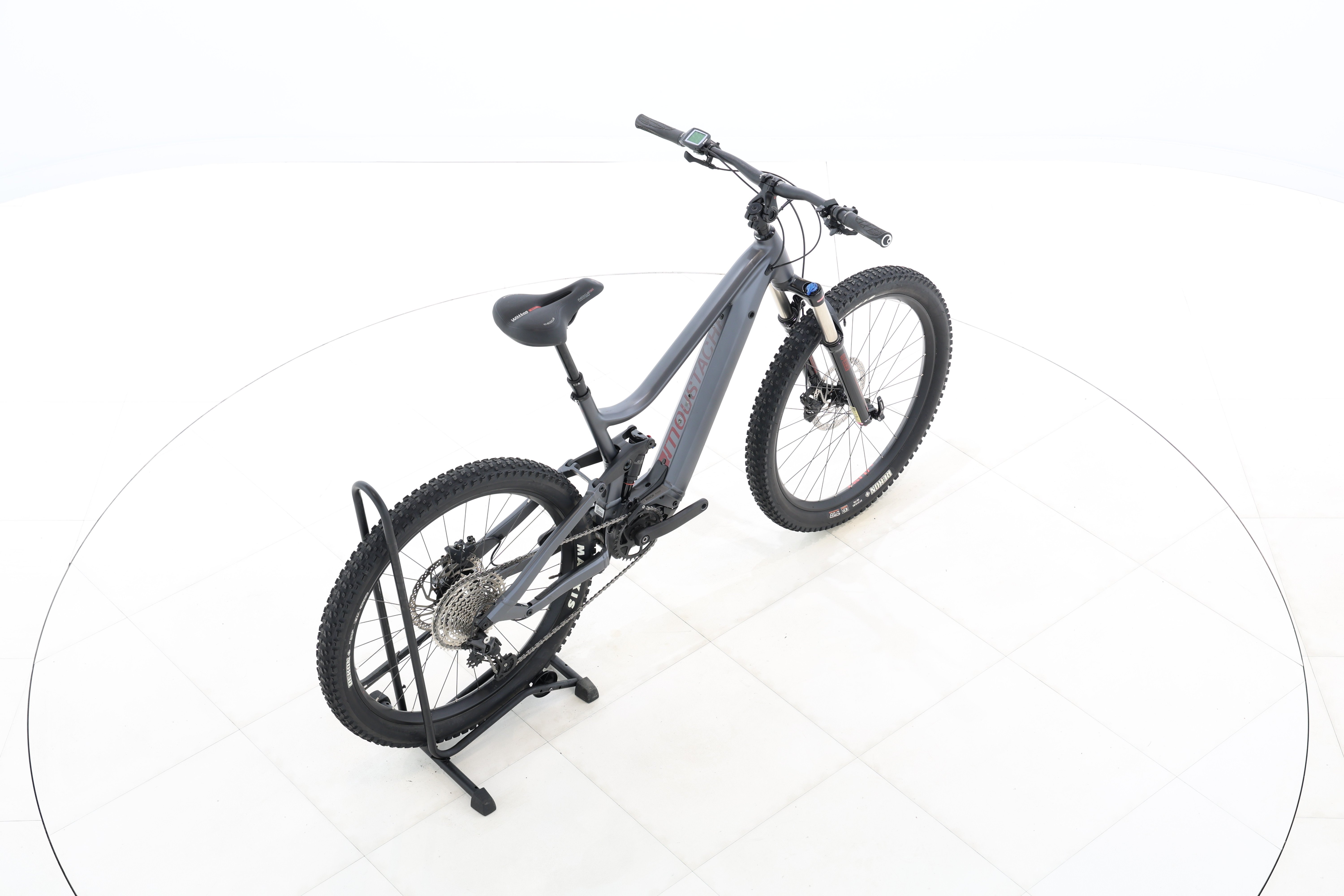 c3e0f46b-c055-4497-a820-a12772ee5884