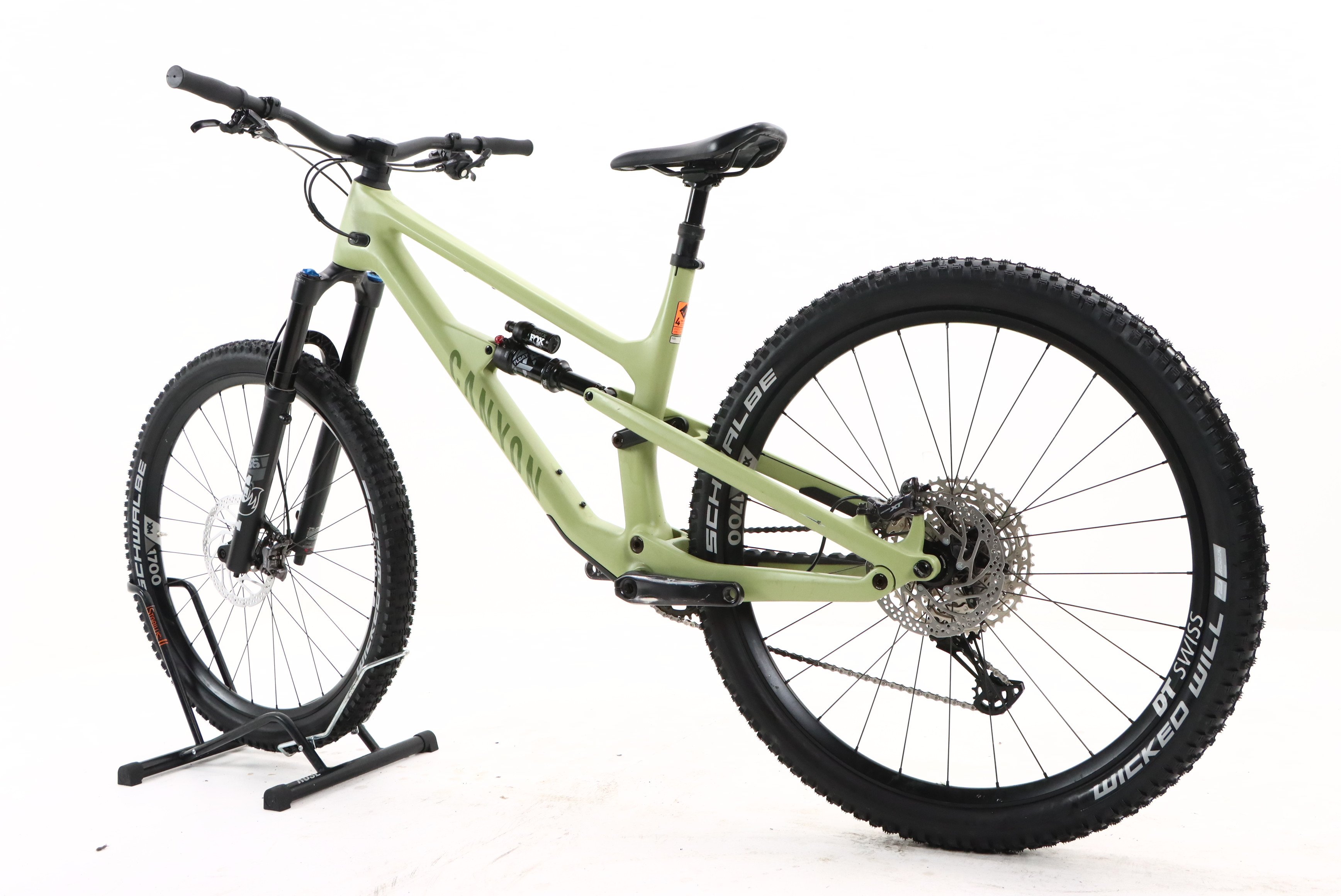 04228247-54d8-4faf-8ec8-fc962b5844b6