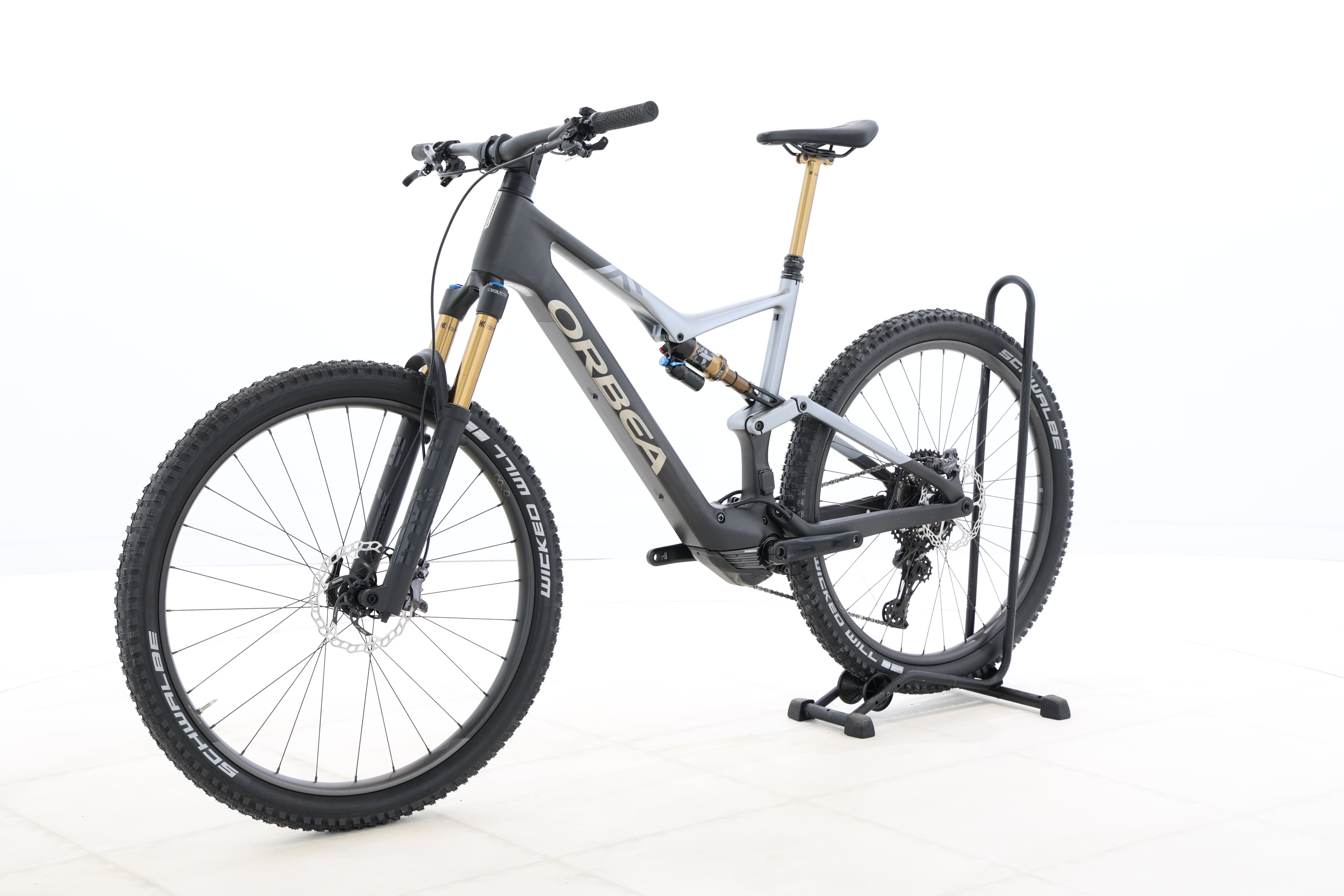 08bc4489-a47e-46c5-912c-c22057d5d841