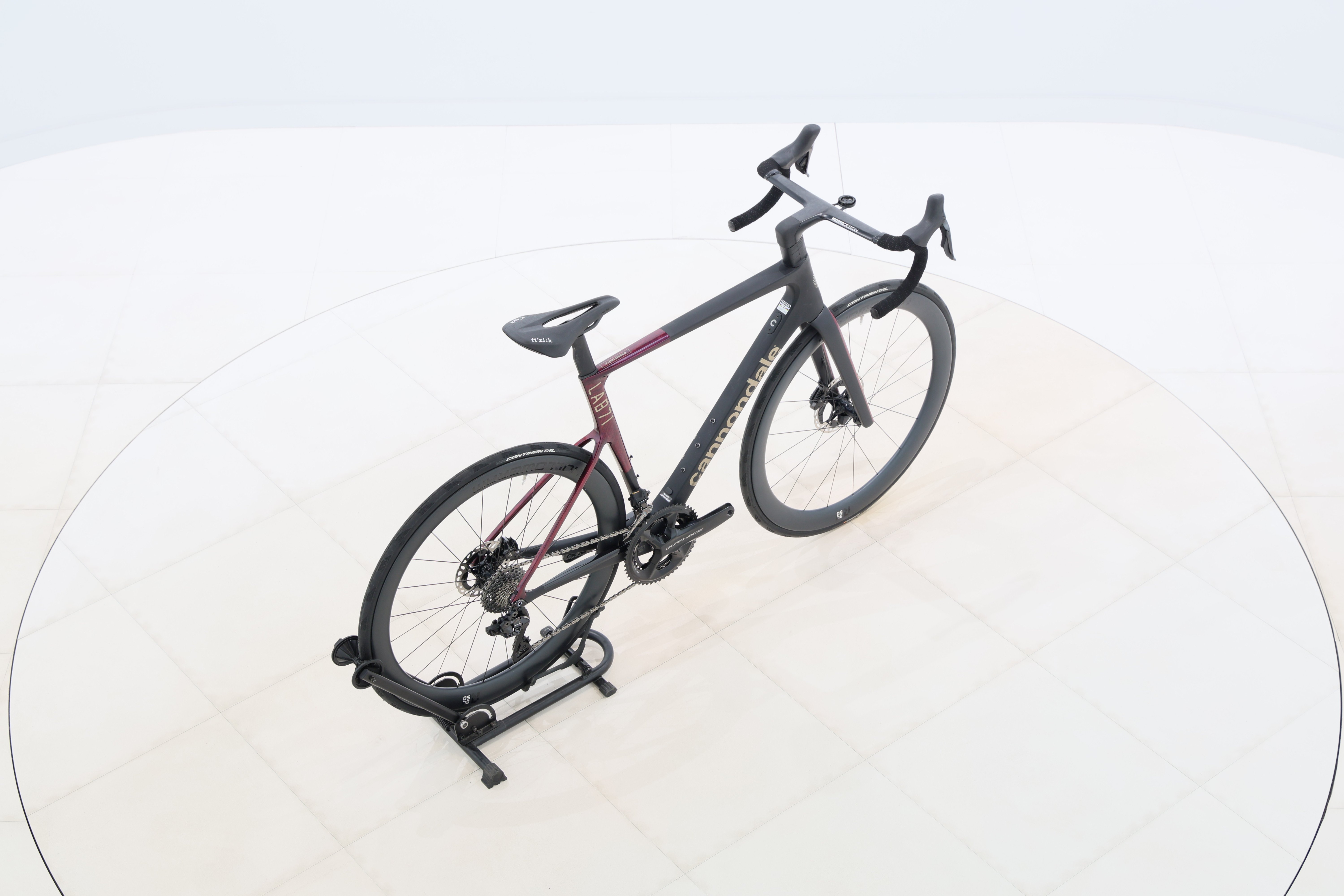 e26e1595-2a34-4306-a2f3-c4080db0d567