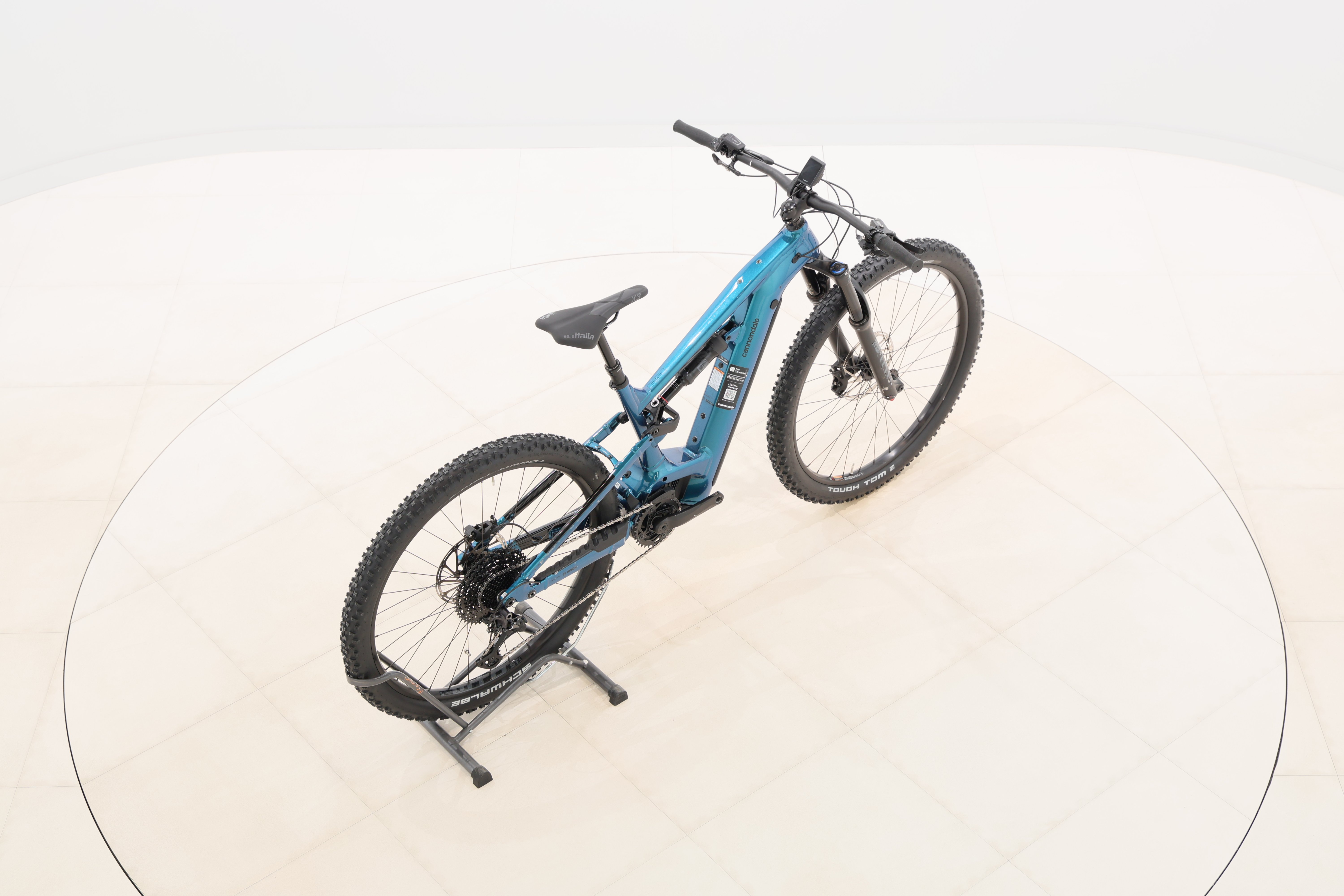 77a6fd0d-88c0-42e1-8d99-7c9281d89e5d