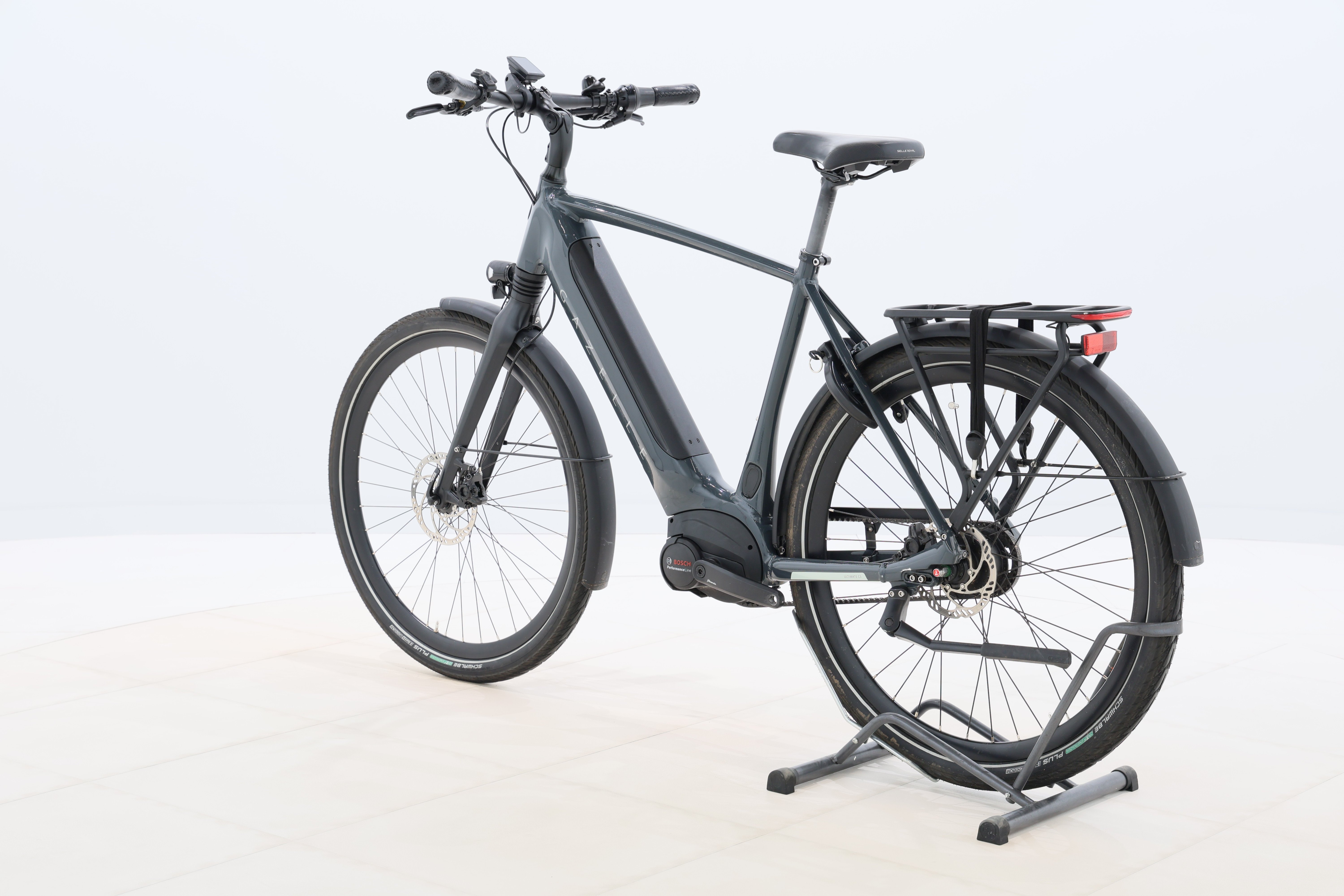 c0812b3c-fdb3-45bf-bb89-af65293b0d25