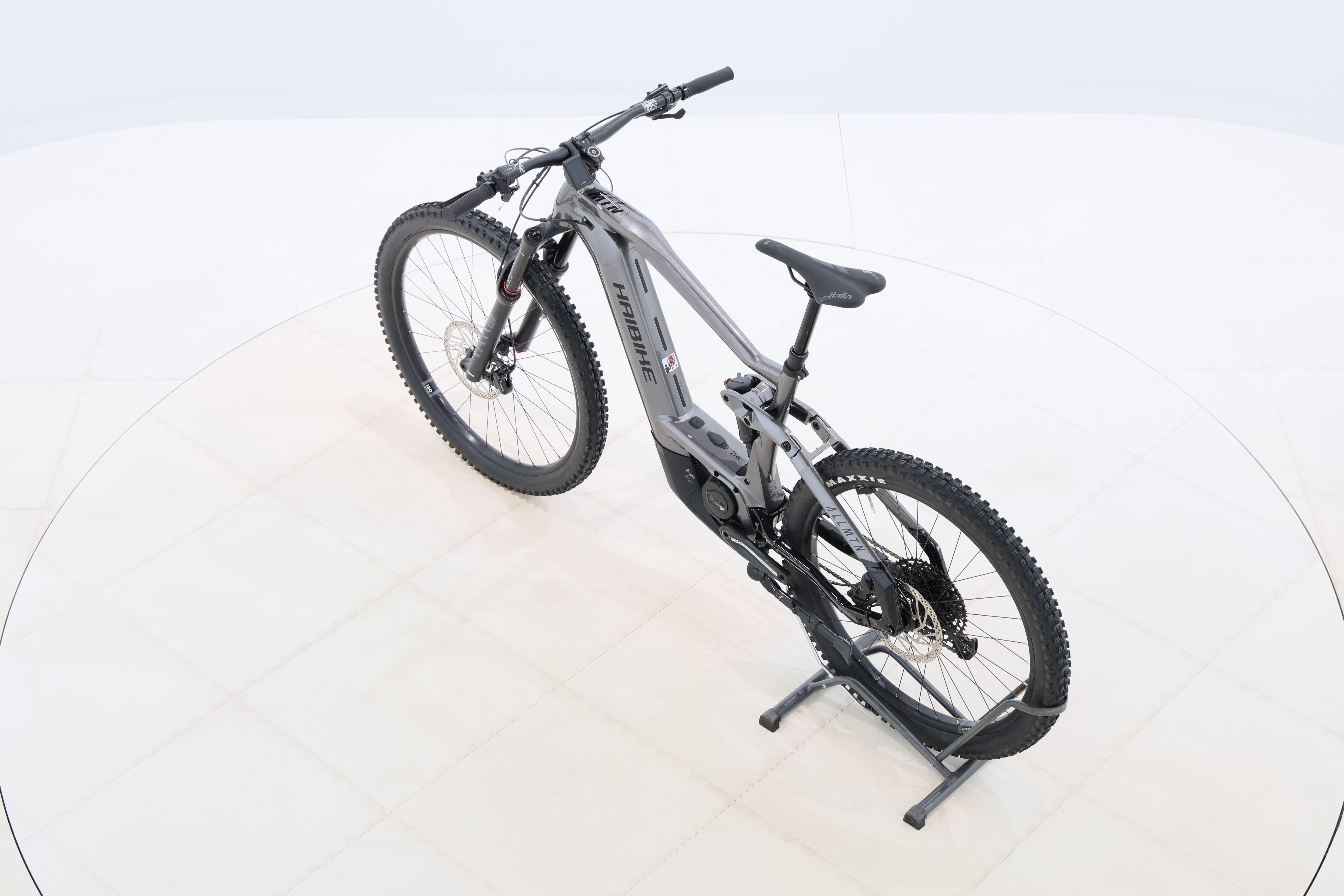 8b2335b7-68ce-40e9-8a70-a49776e3bf4c