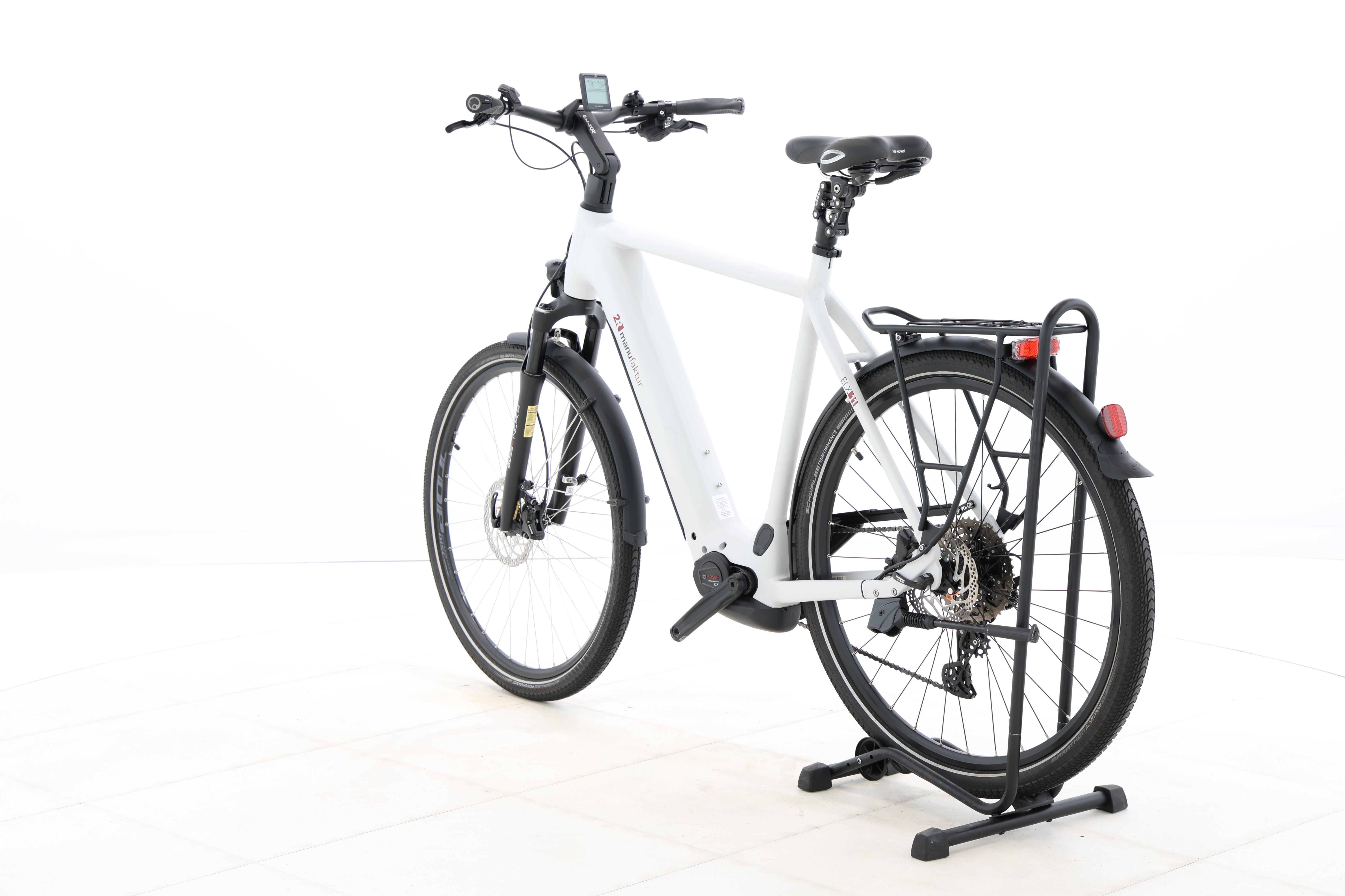 332a0f2a-f77b-4a15-a3dc-fb54a8e1ec7e