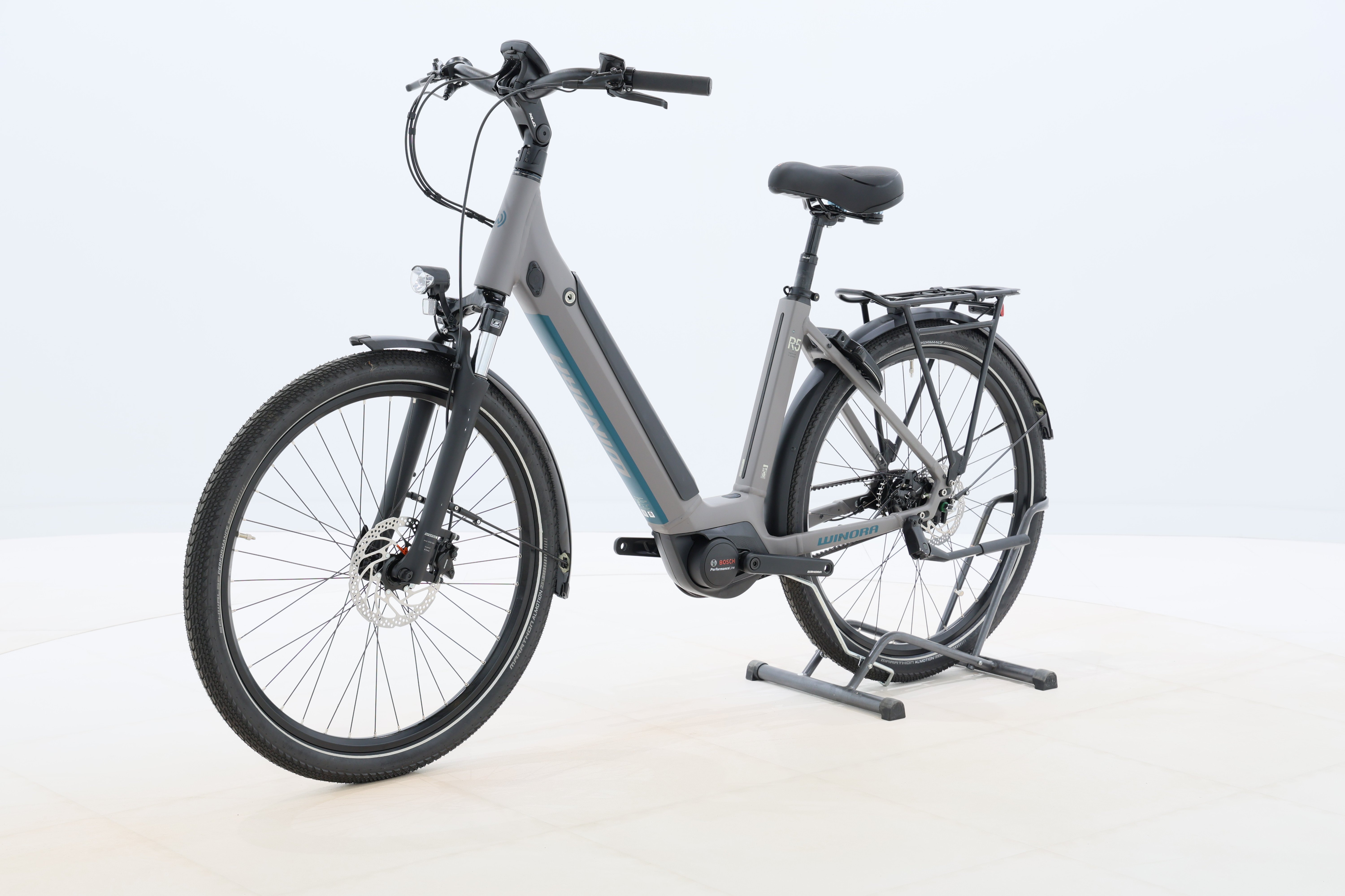 5b6555a4-9651-4498-abff-673abc258443