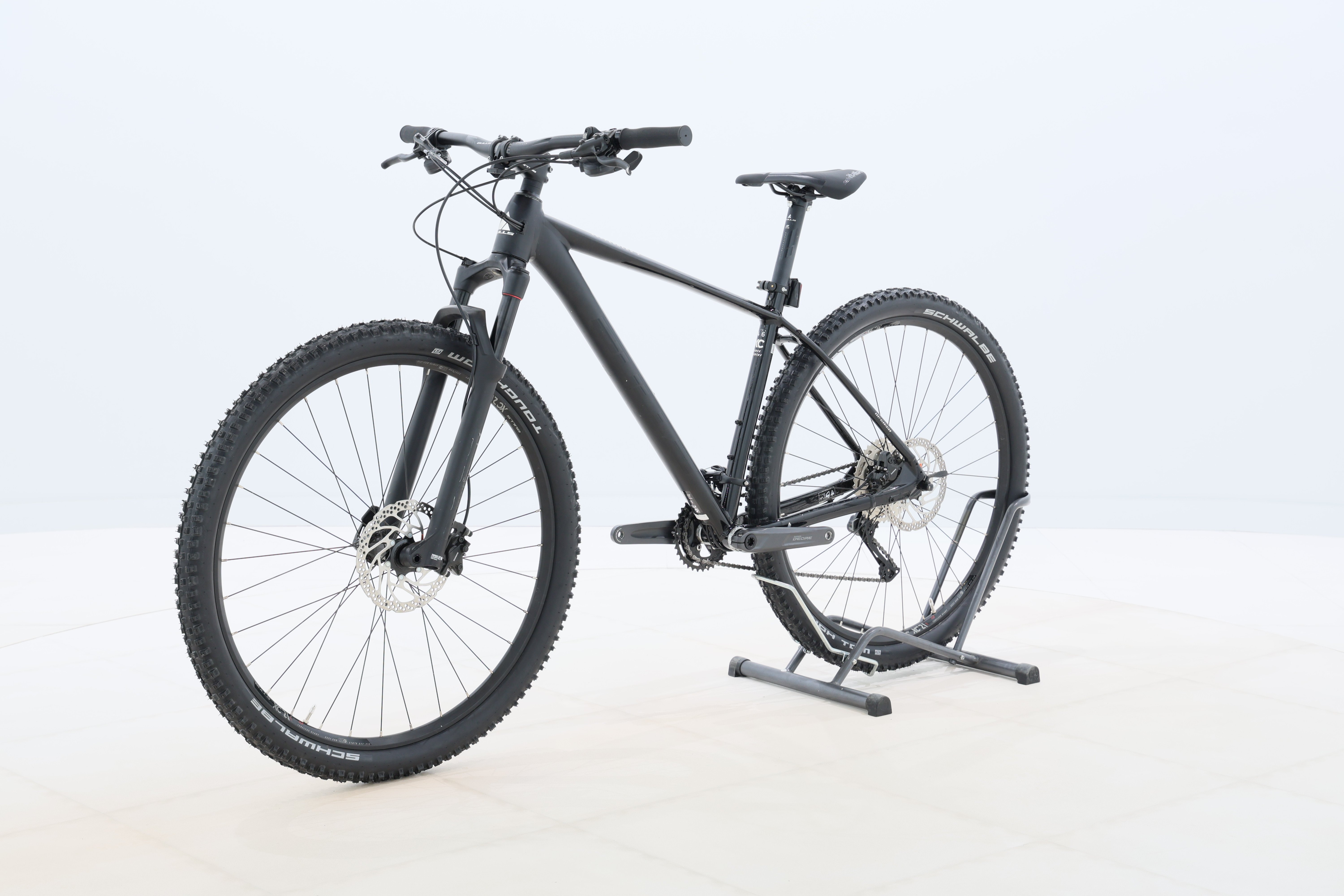 08125f81-c5c2-4608-b055-9d418332e291