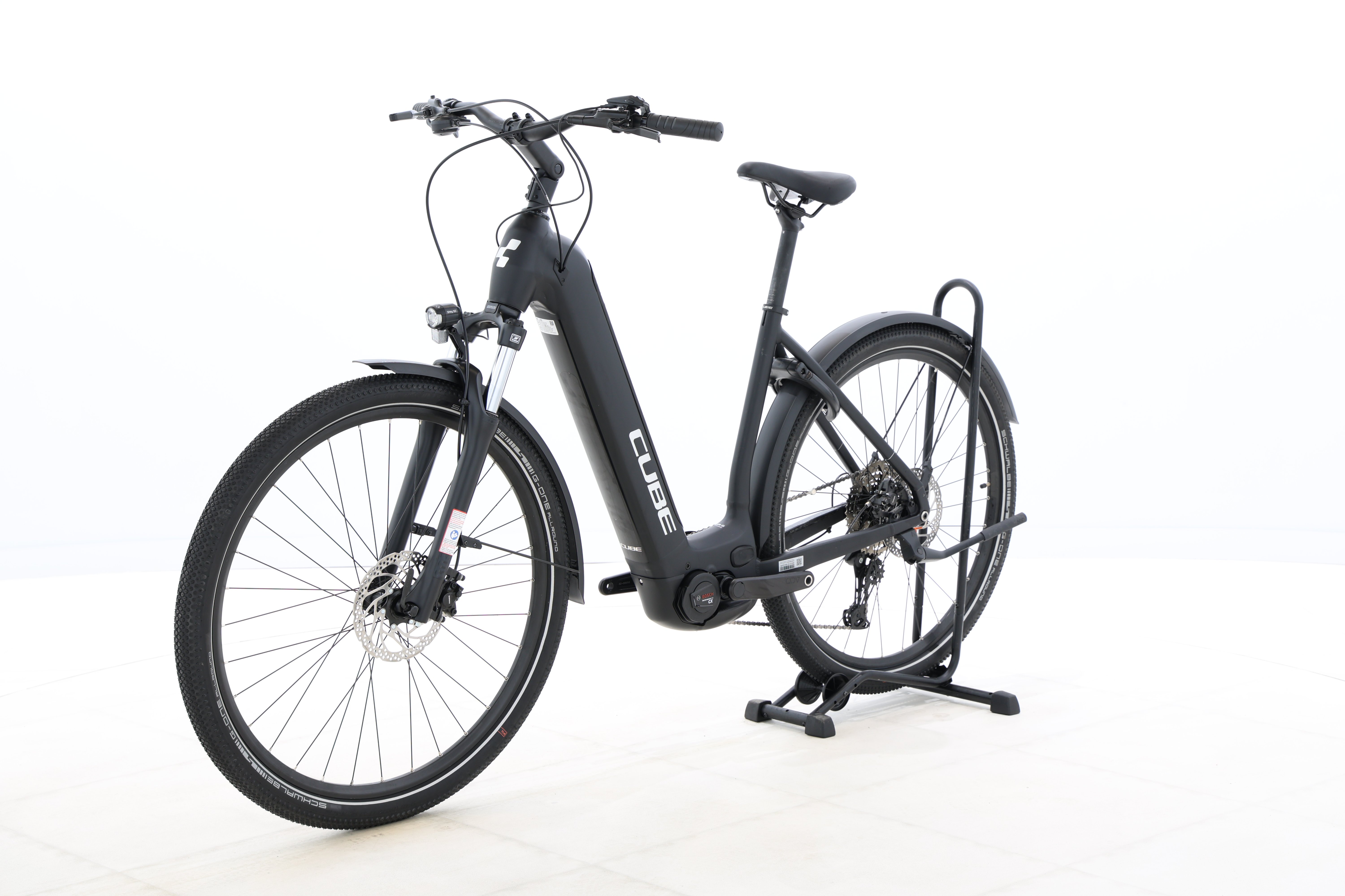 3cb5b8bc-9fff-40e5-9e81-efccb154ffe9