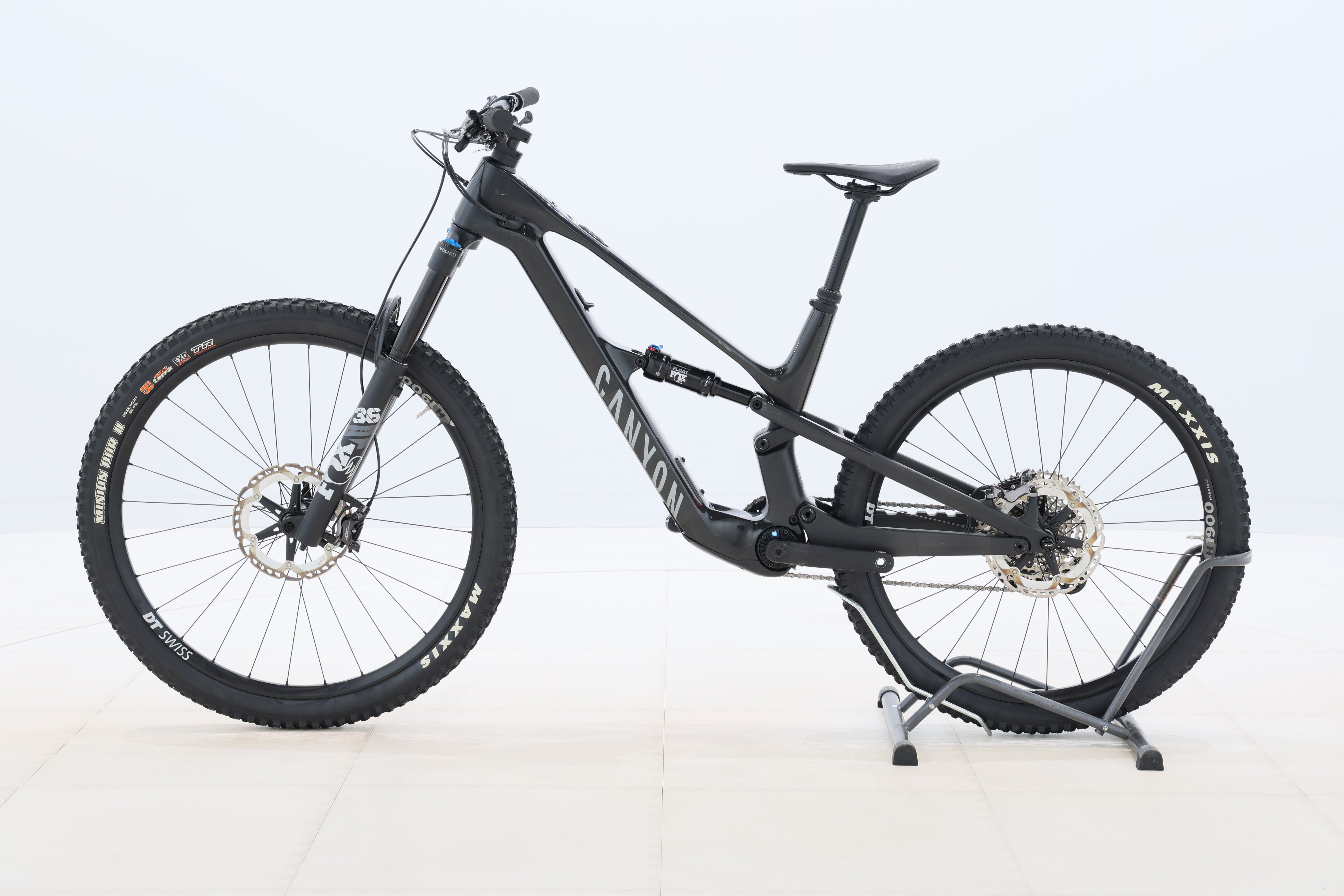 d1674f49-5e28-466e-a07d-1c1537811718