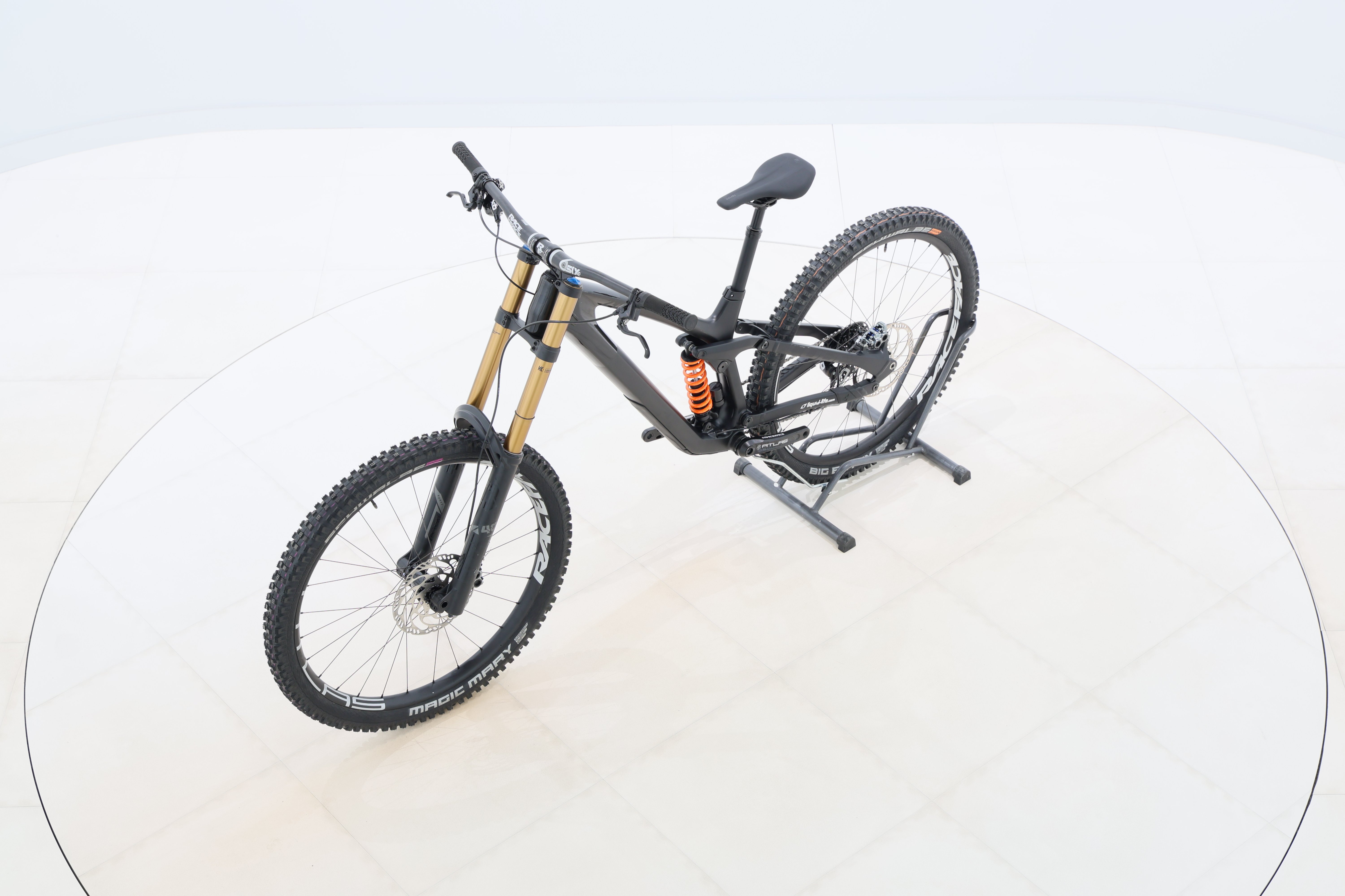 4b0b5600-2c35-4f59-98b4-2201cedbfc06