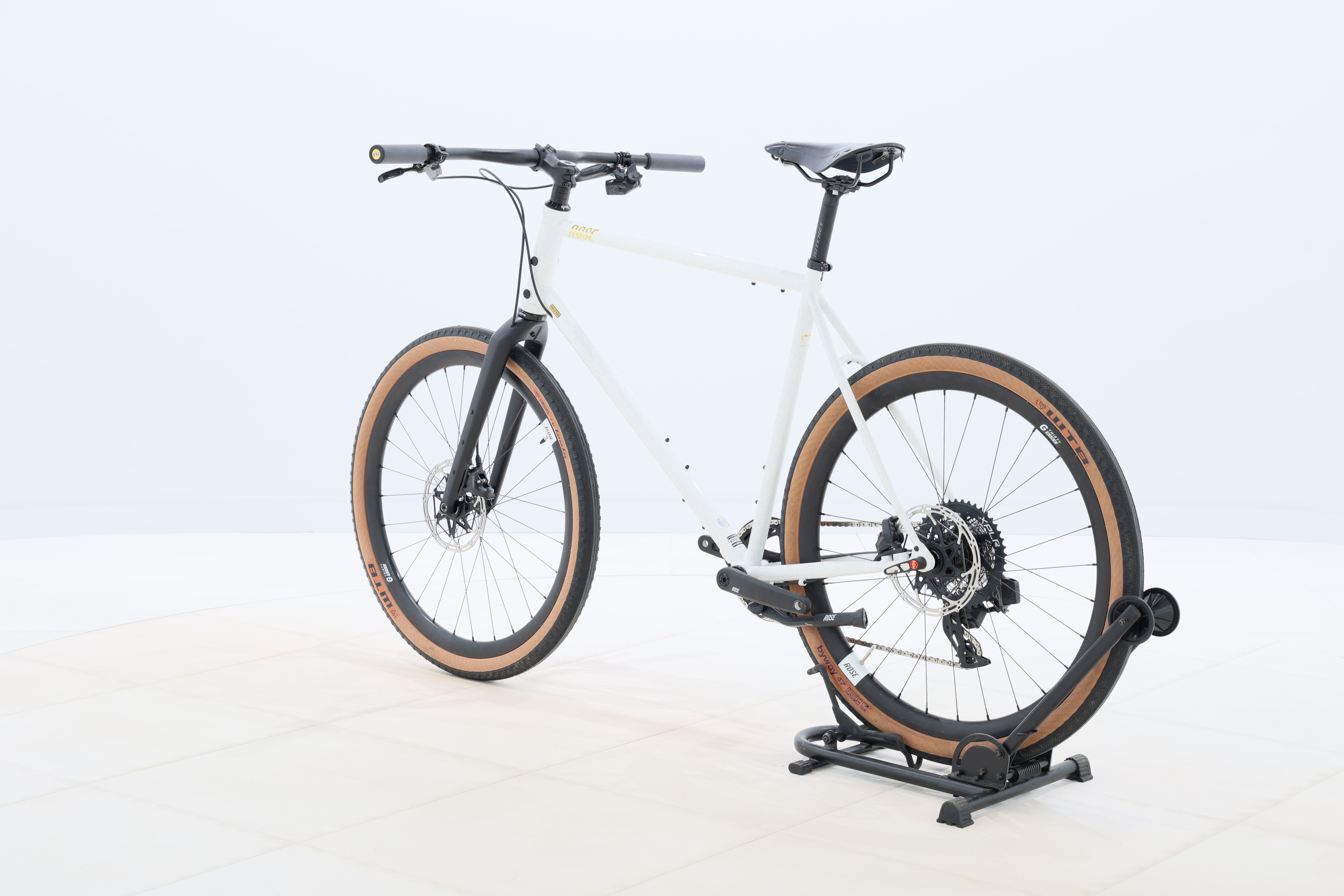 4ee60e74-a8d7-49a7-91d0-1b287b767d97