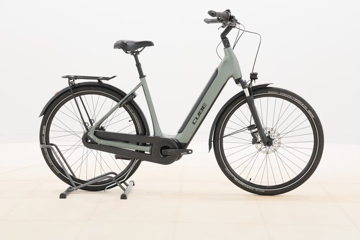 Cube SUPREME RT HYBRID PRO 625 2023