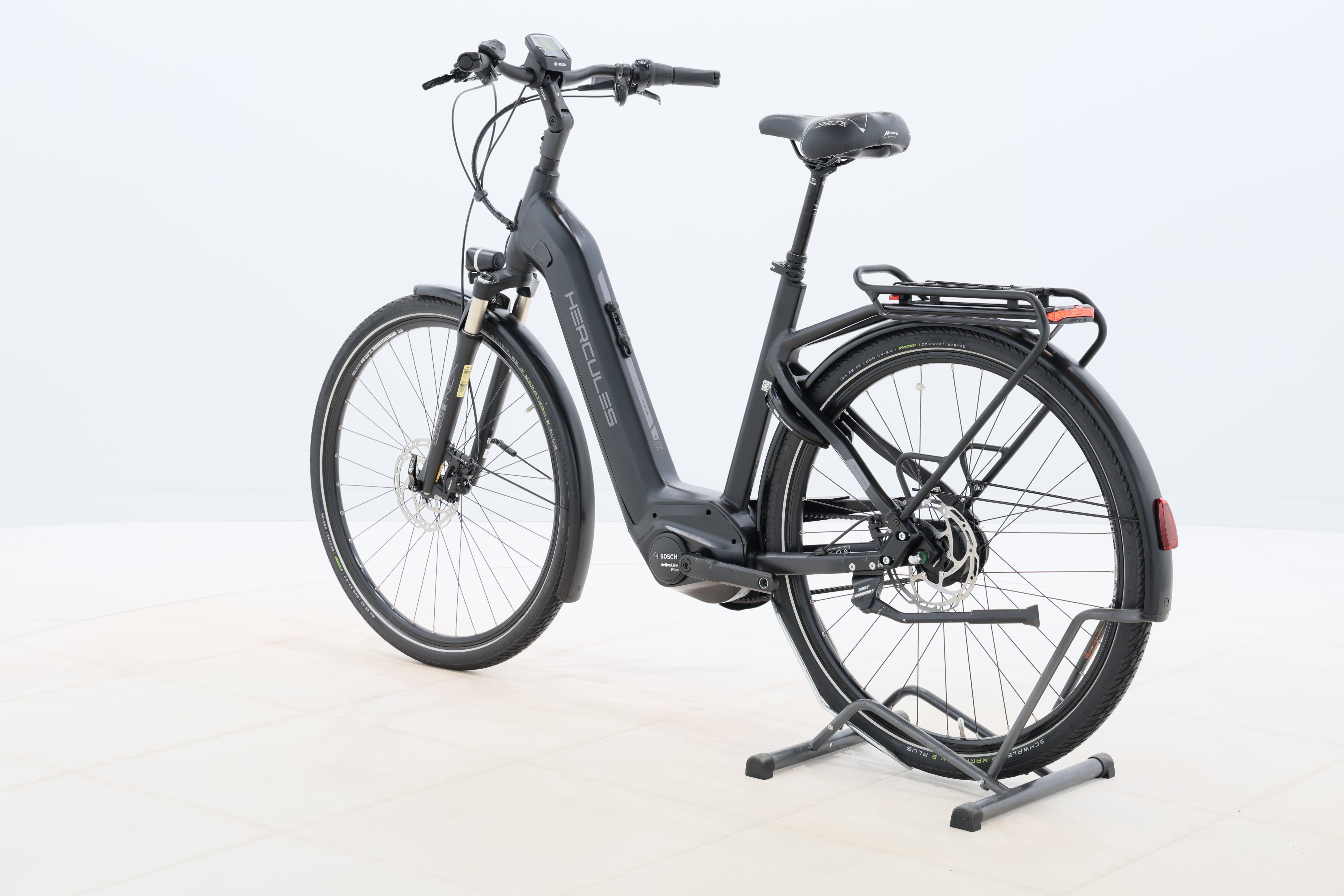 e6ae029a-3148-4c55-80e9-18d3d09b5a9c