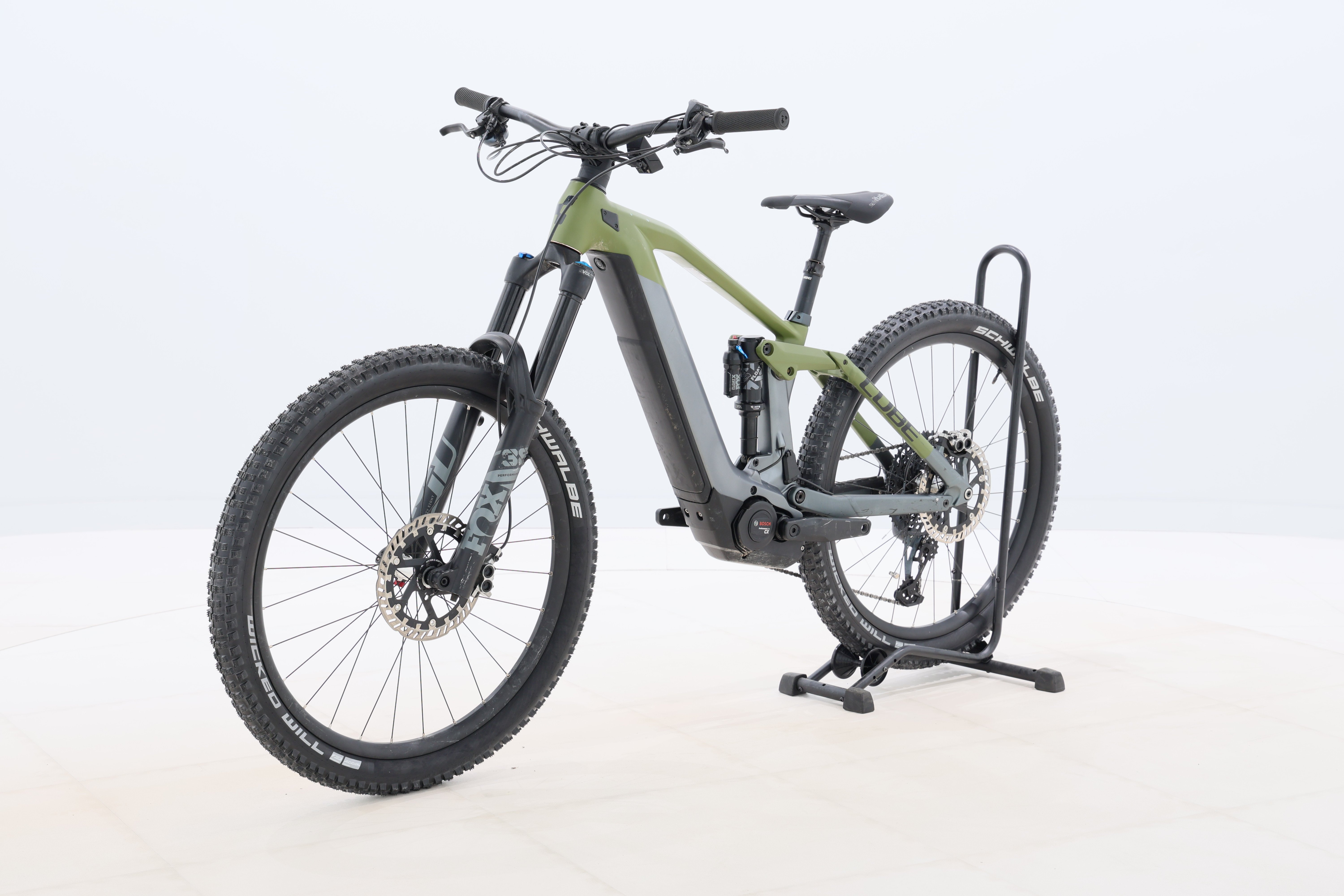 de36f5d9-93ff-4d17-8522-b3faece84195