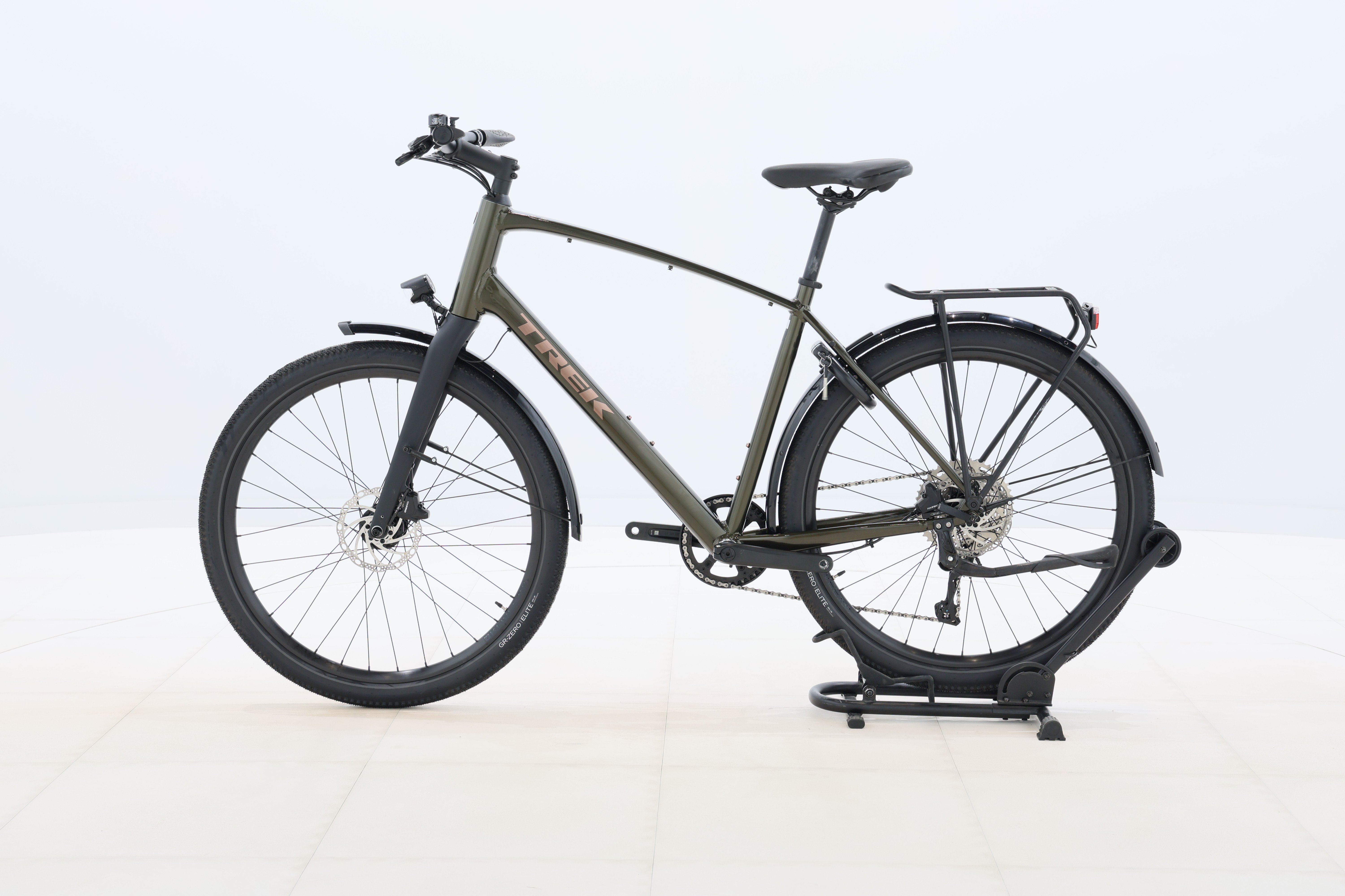 f2f453db-fb33-4c26-b0c8-2fa8fc276a2f