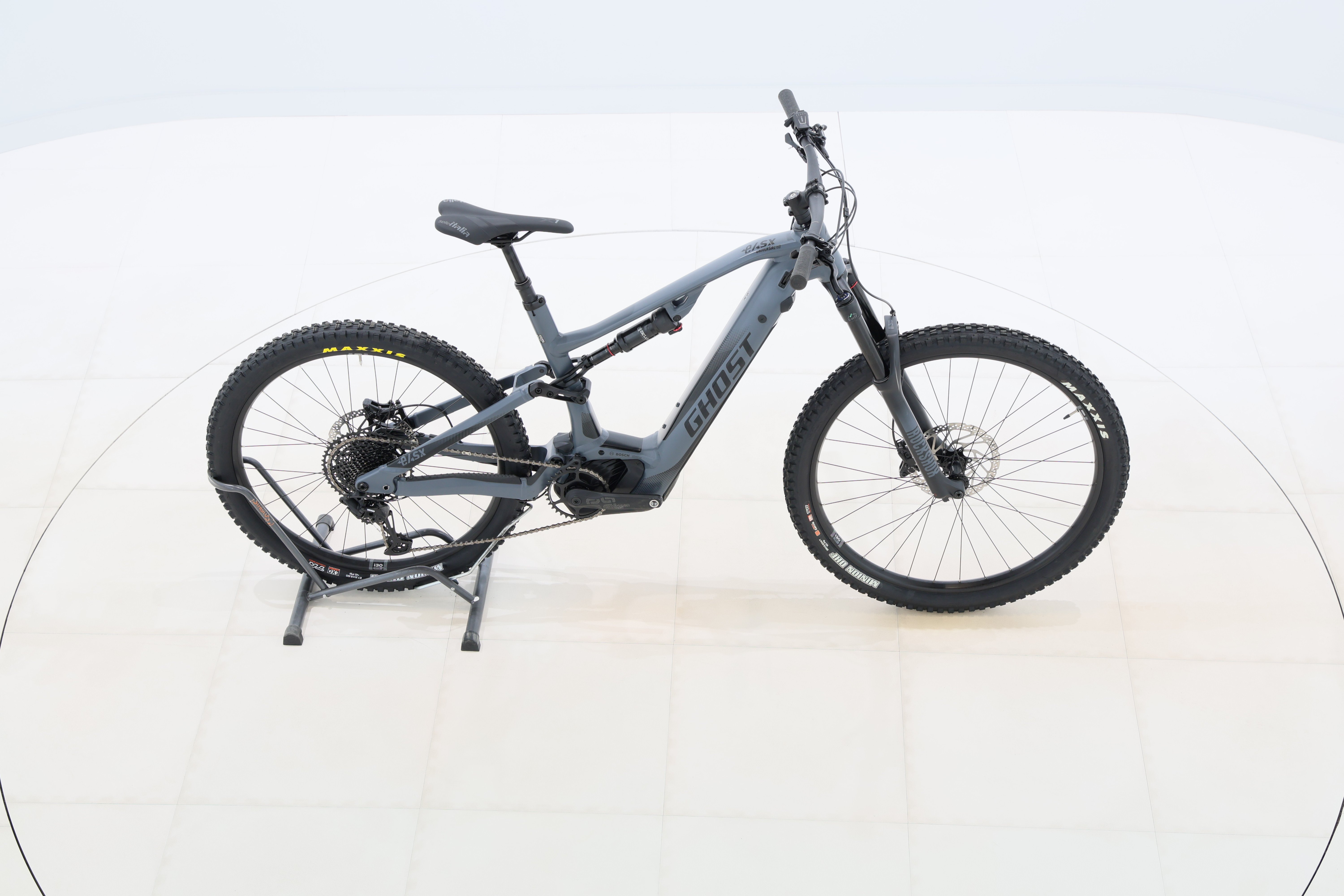 51e8dc42-9d0a-4d9c-8639-1dab827b3edc