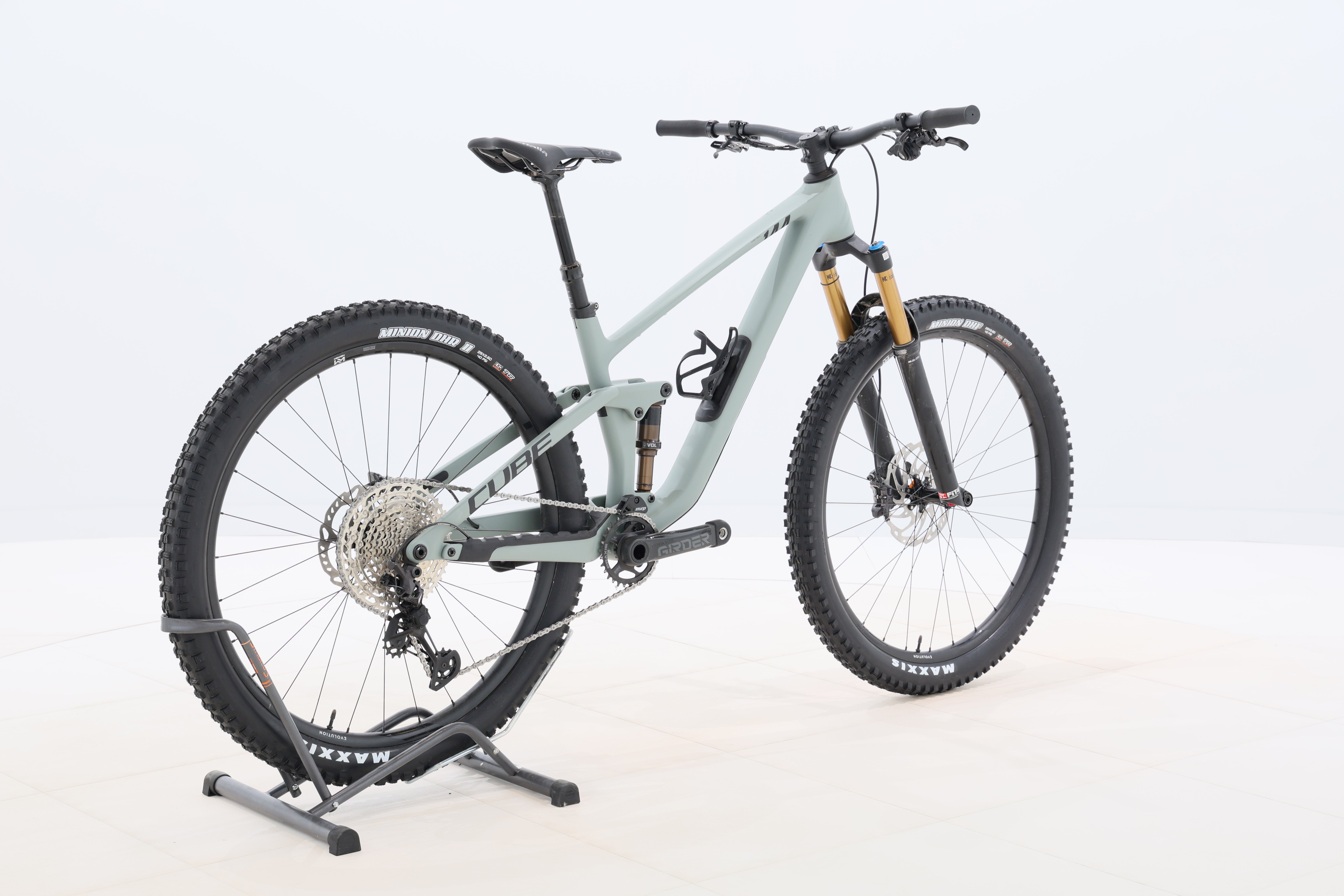 1d8453d6-1a23-4ce2-96ae-001a2a9ce8d9