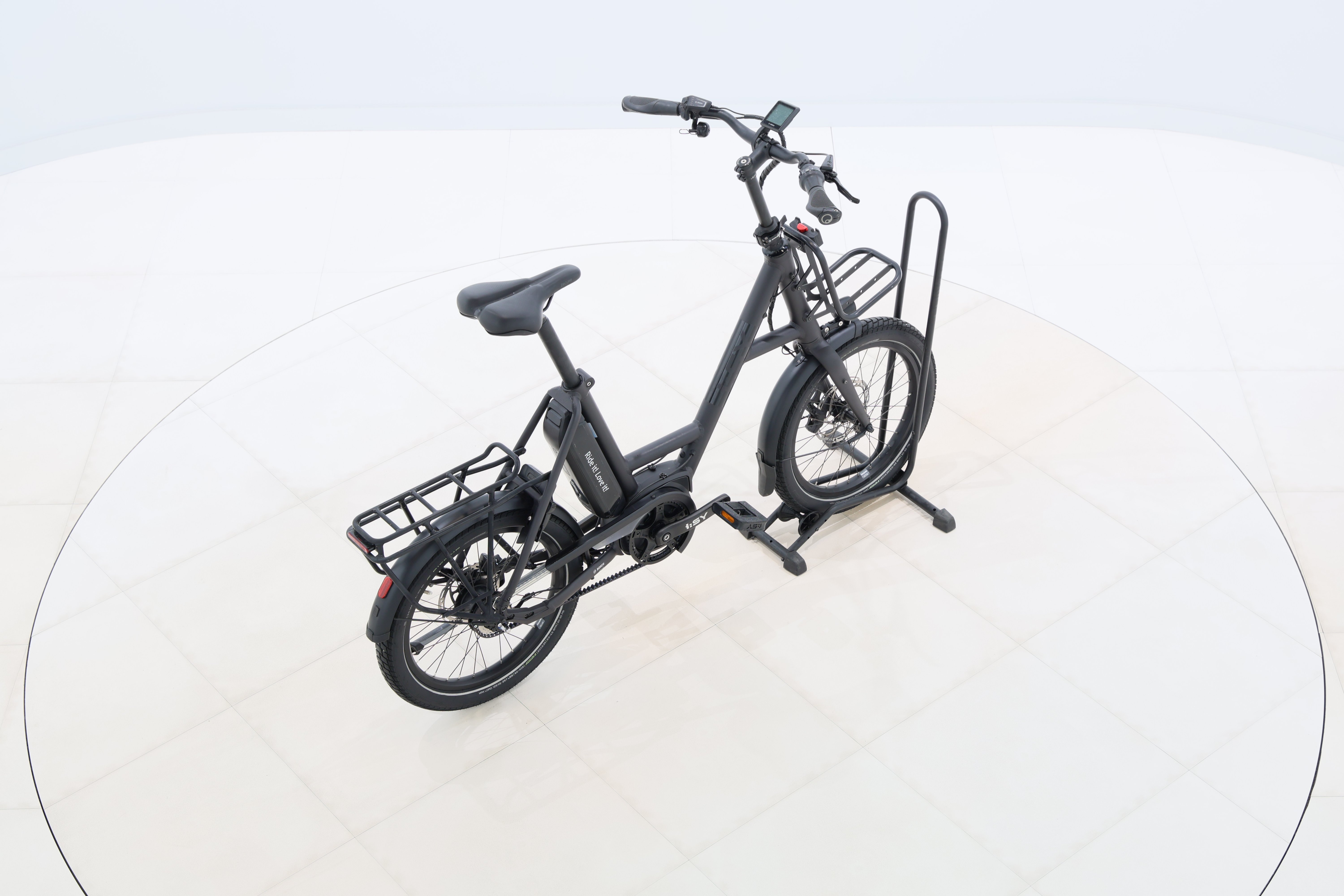 9b83f183-33c7-49c8-82c5-c120c19d5878