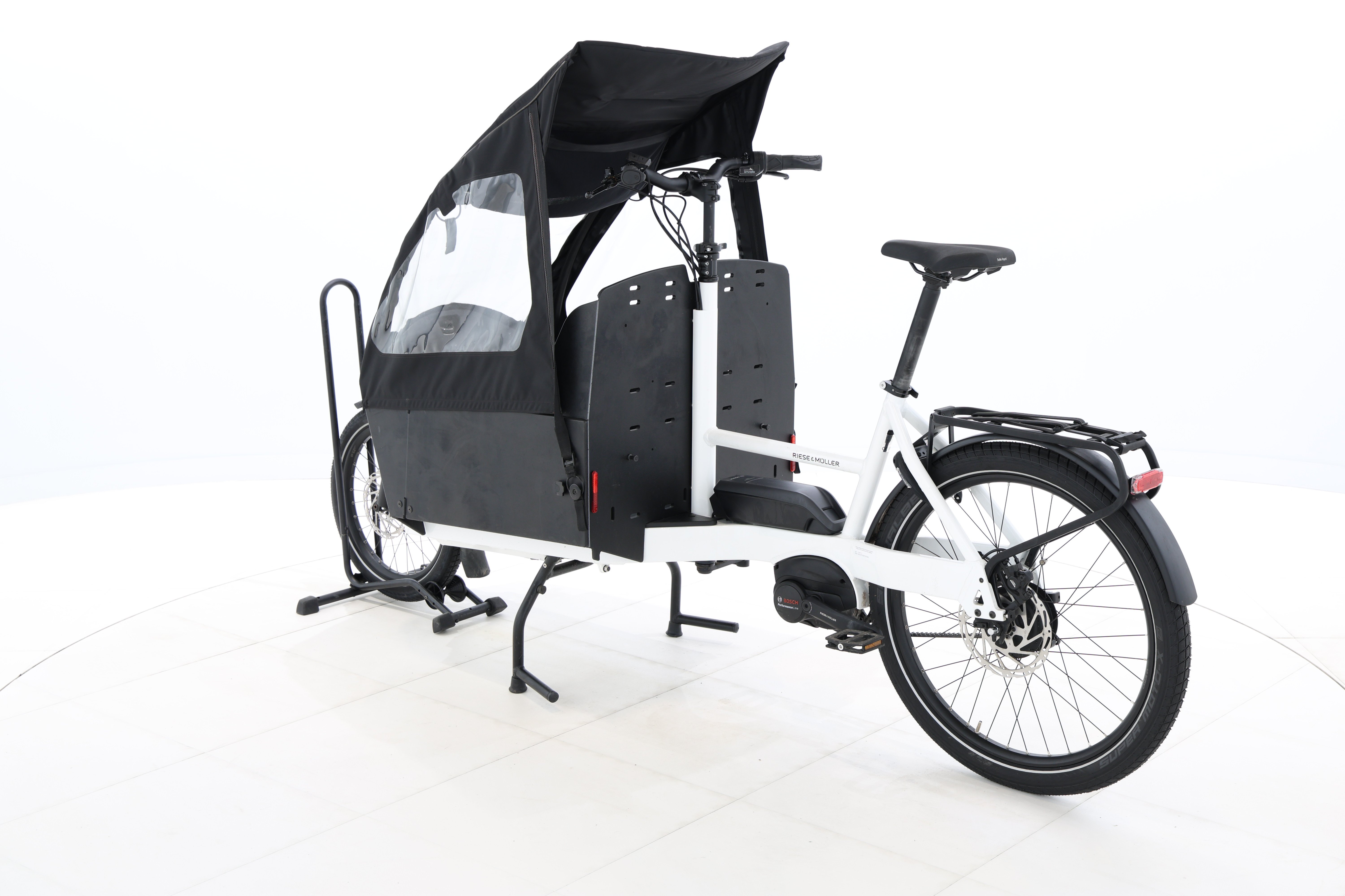 fd40fe11-853f-4b75-9a3c-d29ec31b2cc0