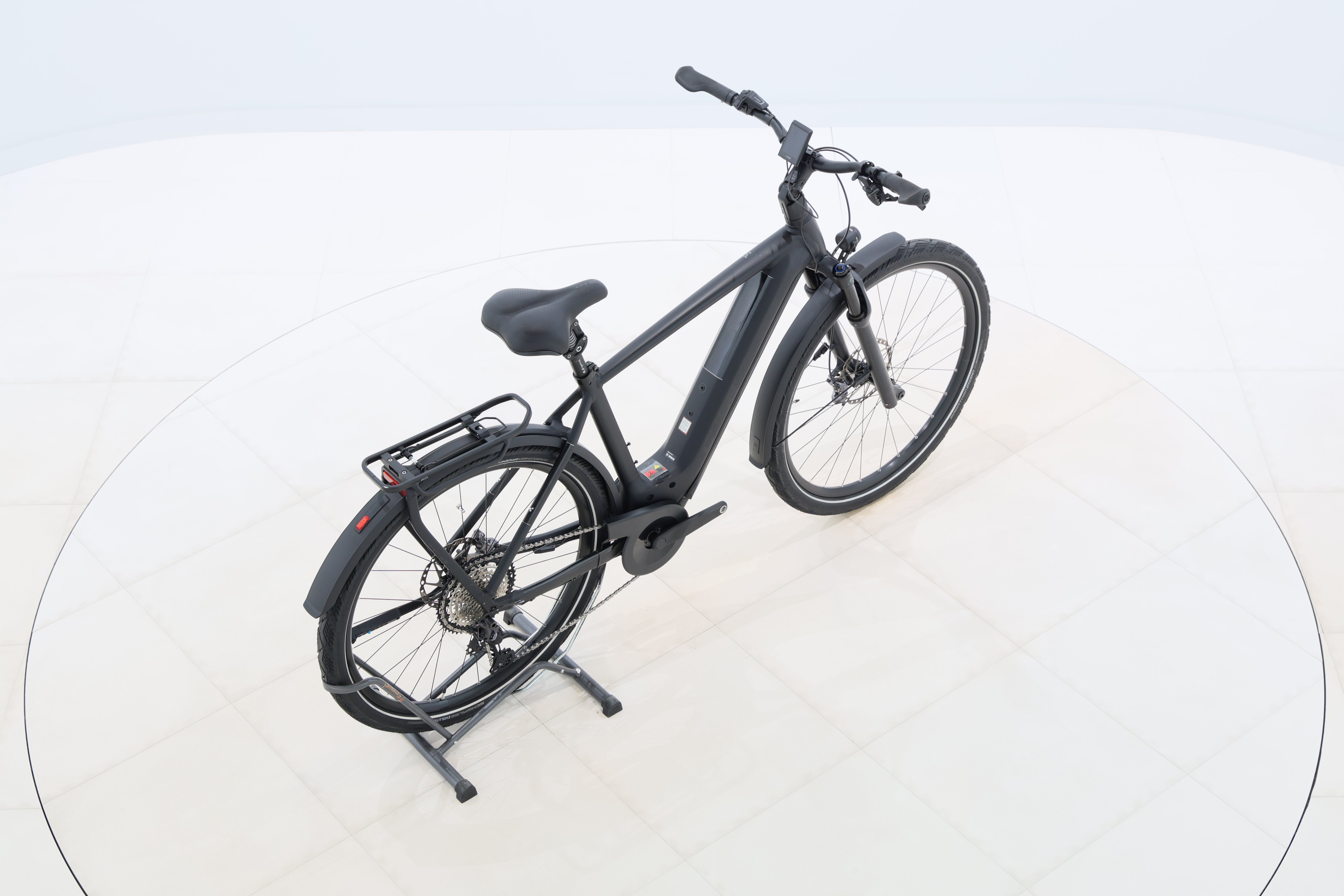 26b6f5ea-6b25-477a-8d37-a7b32b895f53