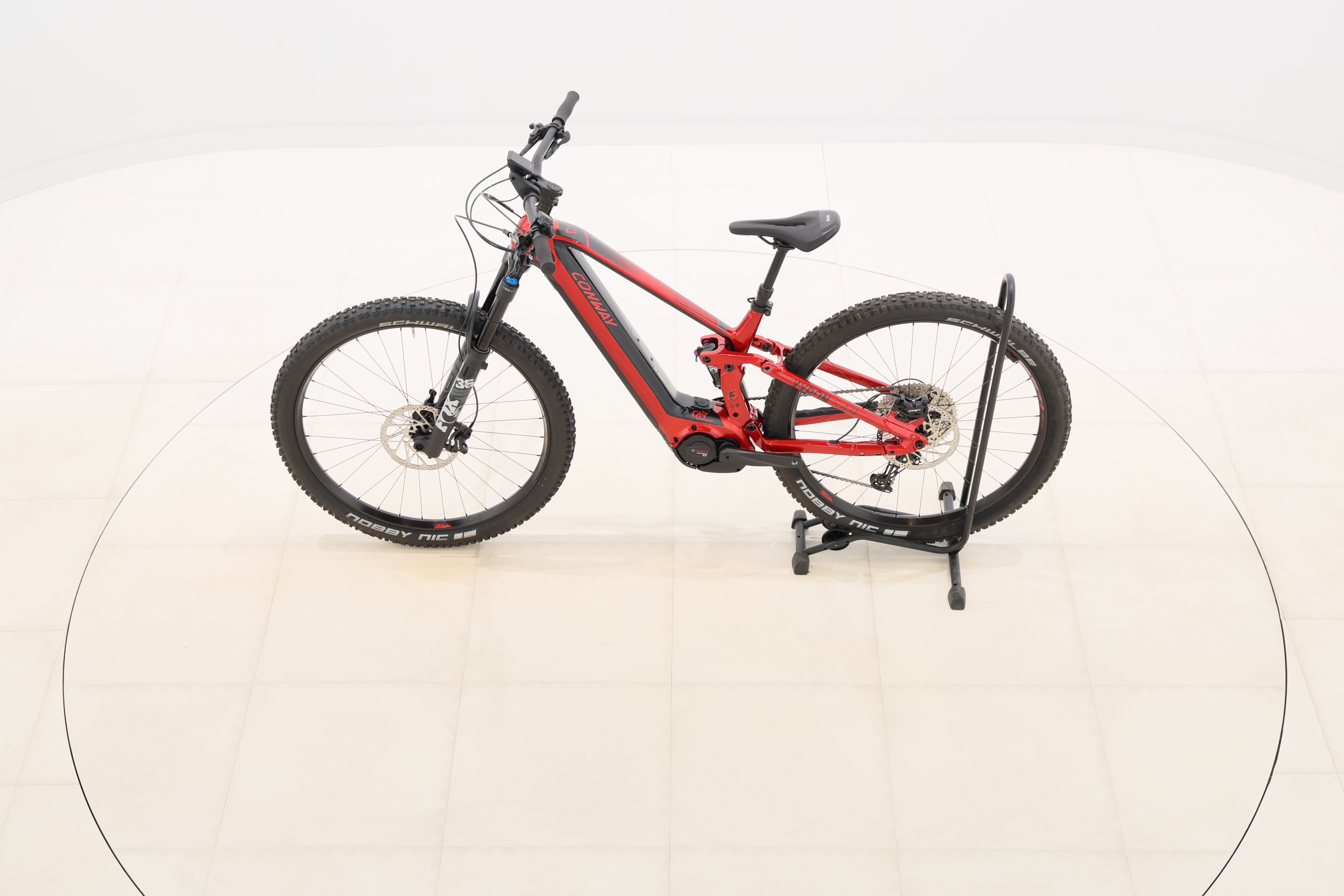 687fb070-4d35-4167-a285-320132f5200e