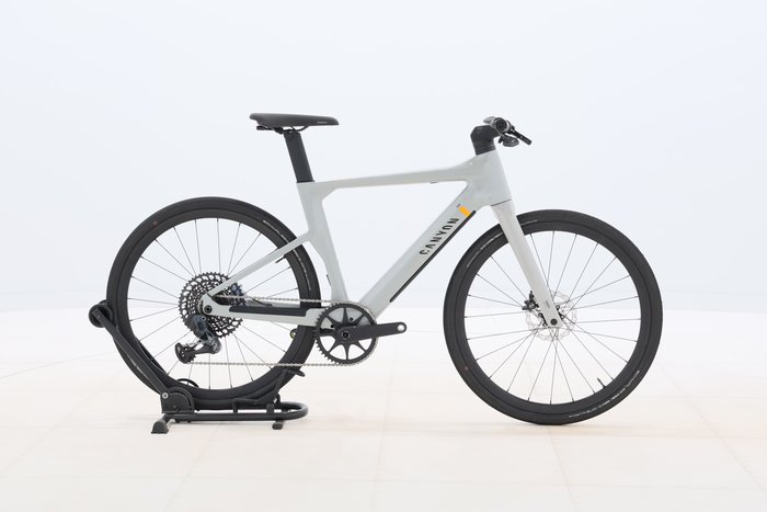 Canyon Roadlite:ON CF 9 LTD 2023