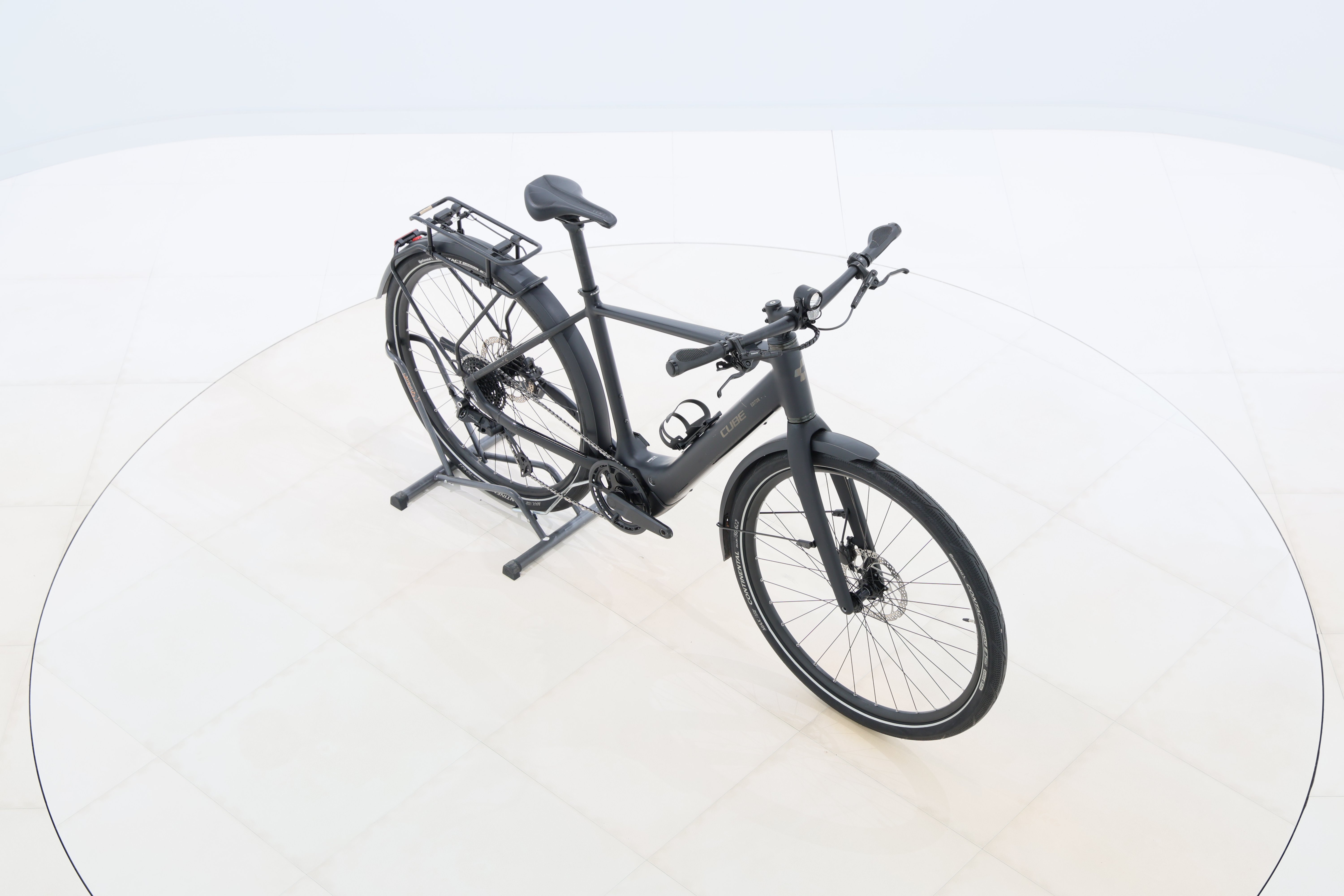 cf73a133-b804-49b5-bdf7-0bf2c9711771