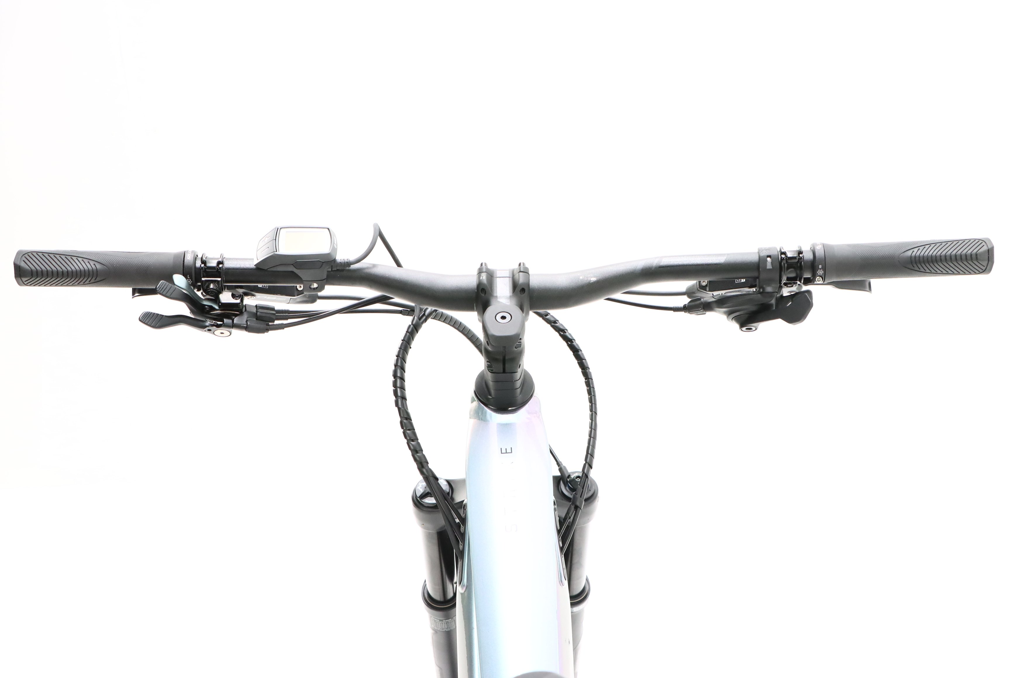 560770bf-8a35-4f3c-909e-a0589240e1cf