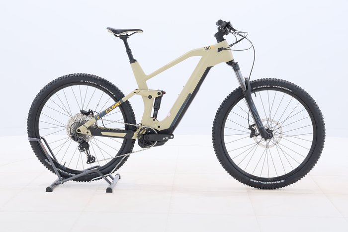 Cube STEREO HYBRID 140 HPC RACE 625 2022