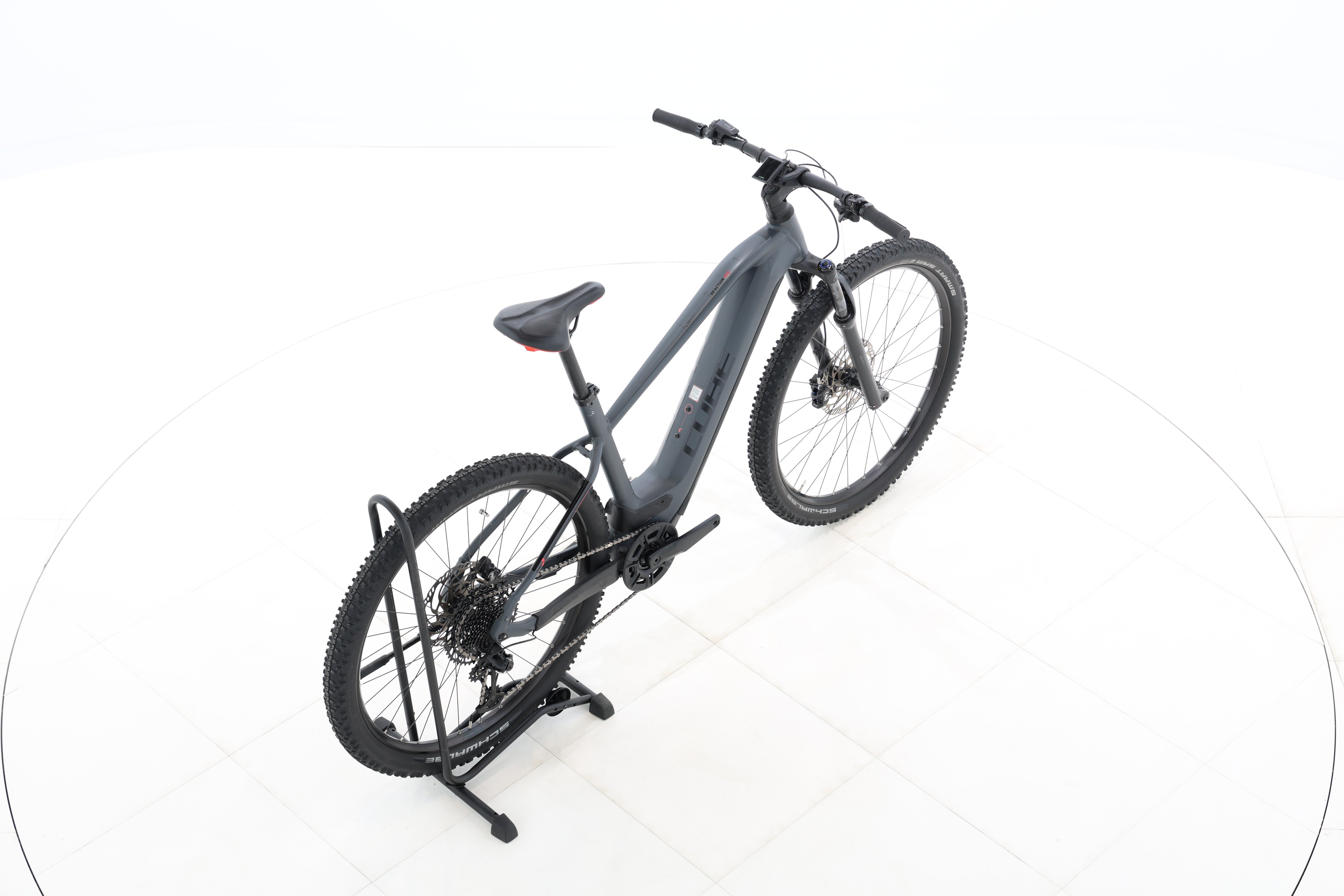 e5496d26-530b-47a2-9dae-84b80950e720