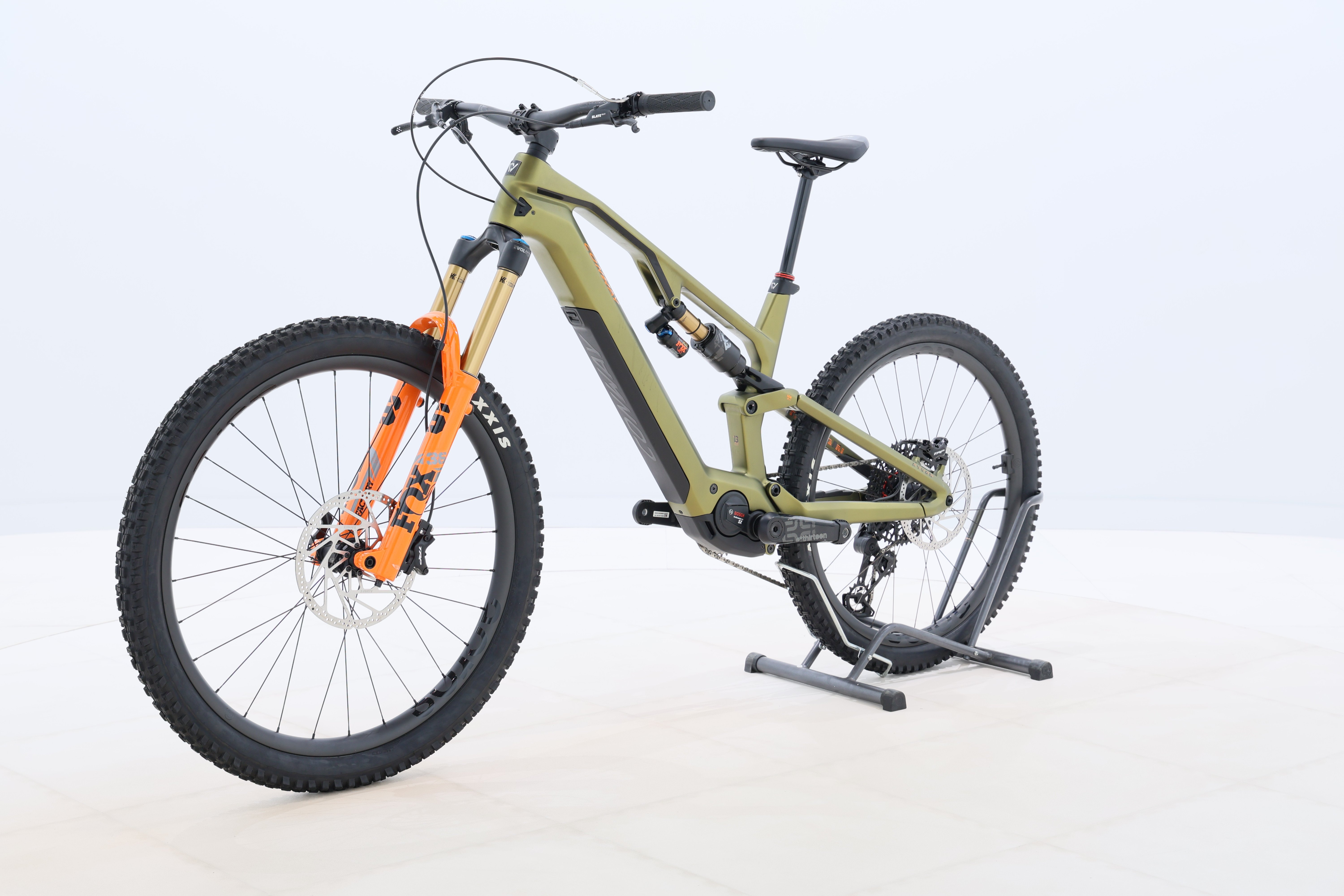 85951bd5-714e-4996-9570-5fa6a907e4cb