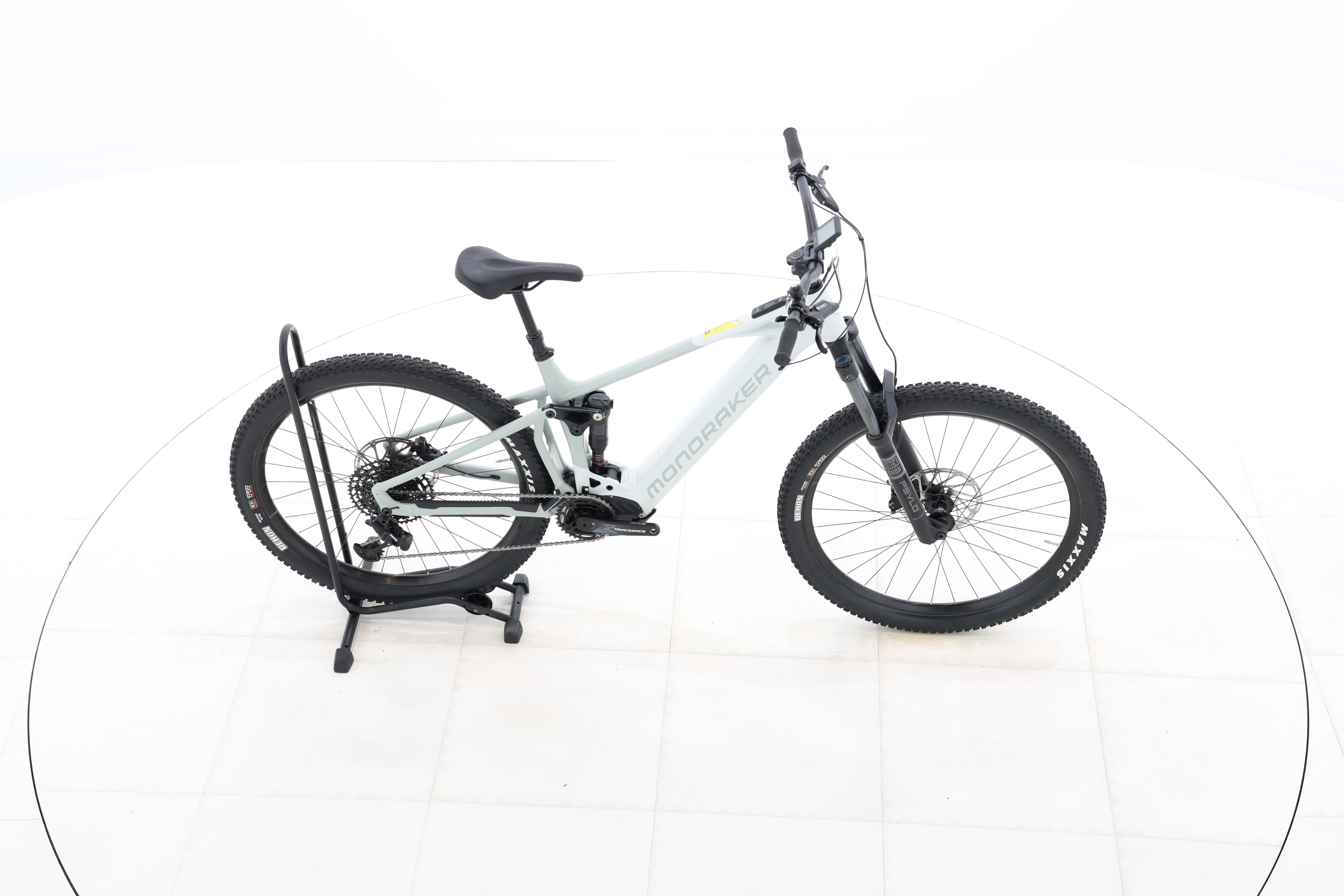 e1306b7c-6ae2-4326-962c-e5061c89926a