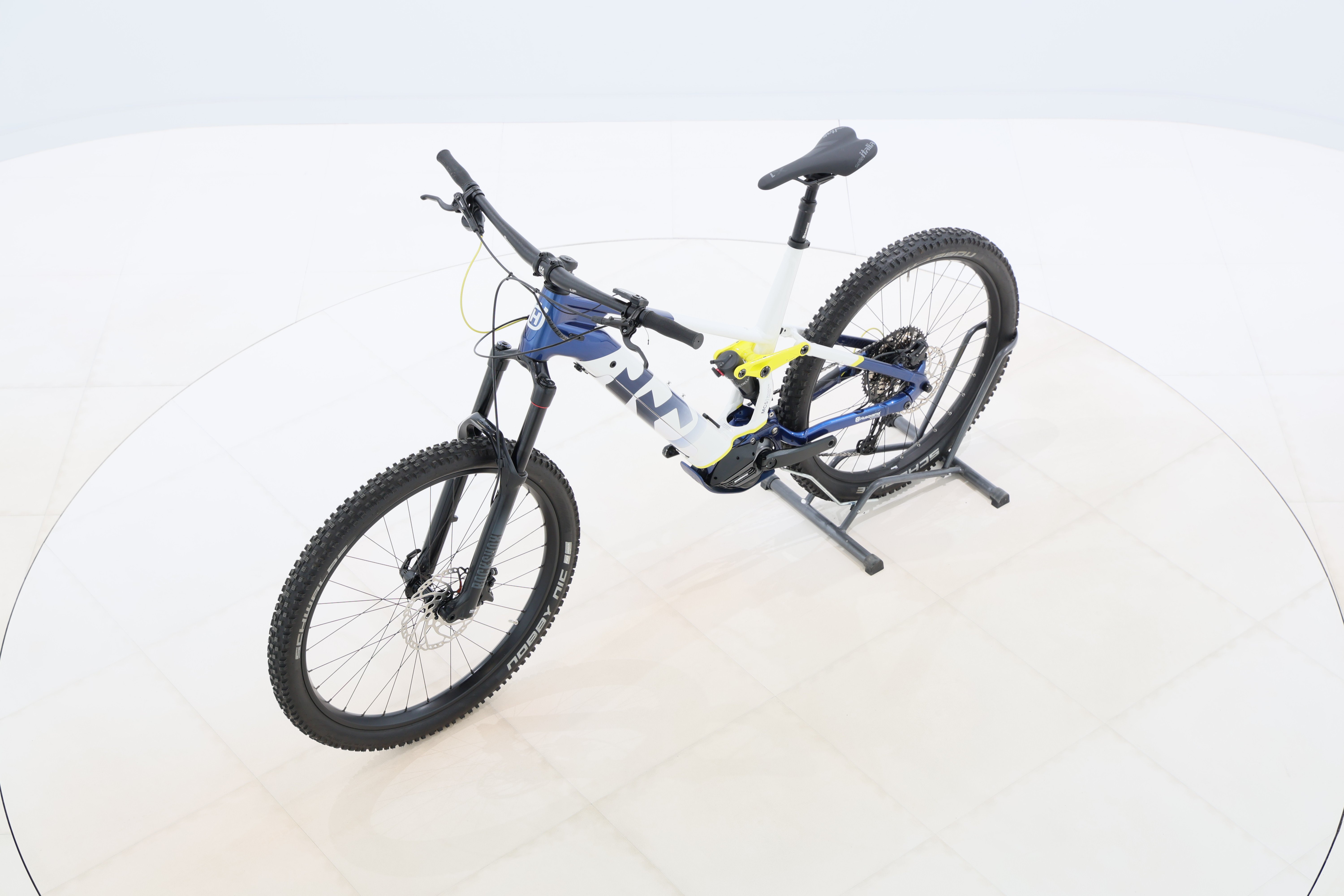 061eb5cd-7f69-441c-bec0-4dd46c80016f