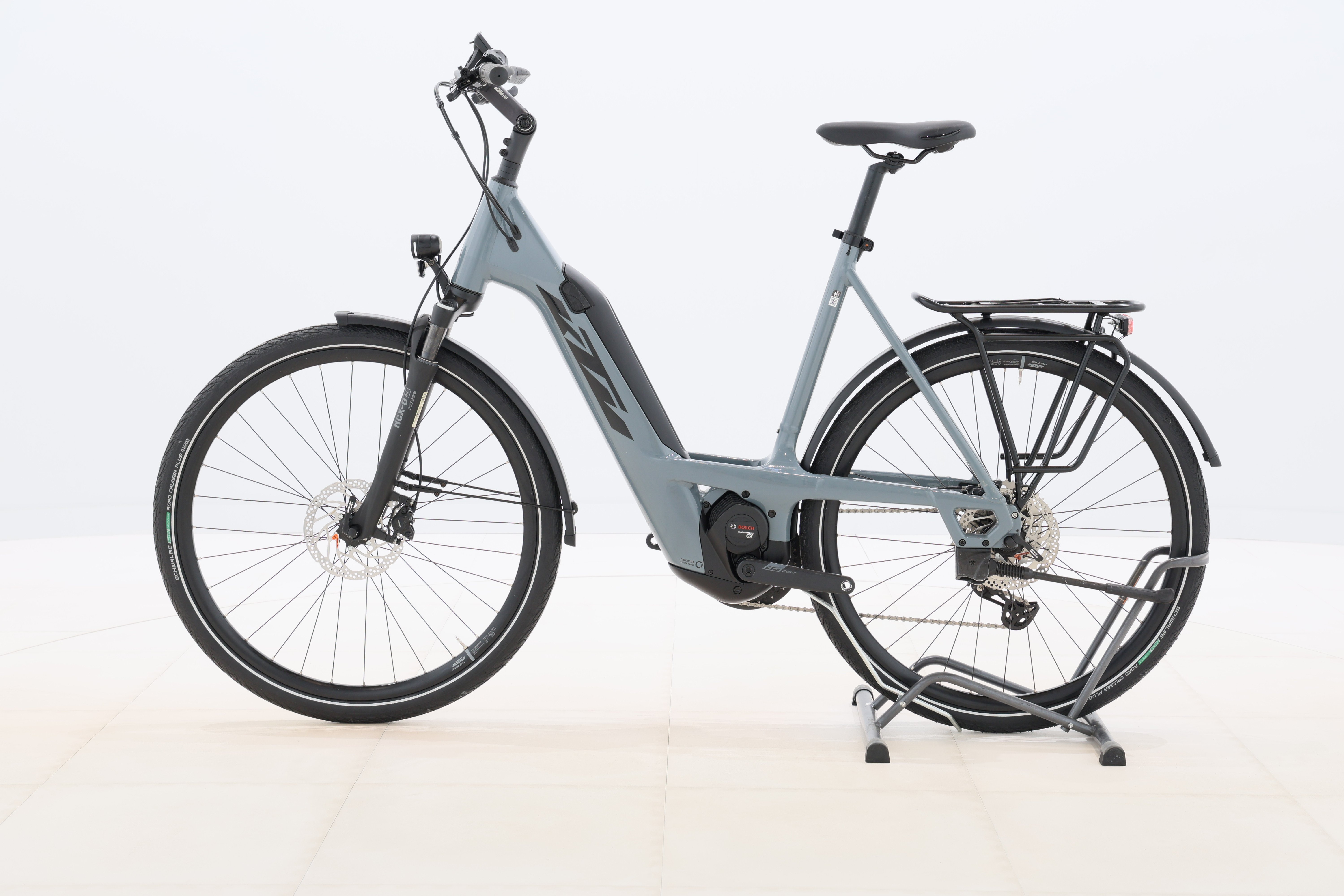 cdc3078e-d6bc-4c26-882d-53a011bf94b9