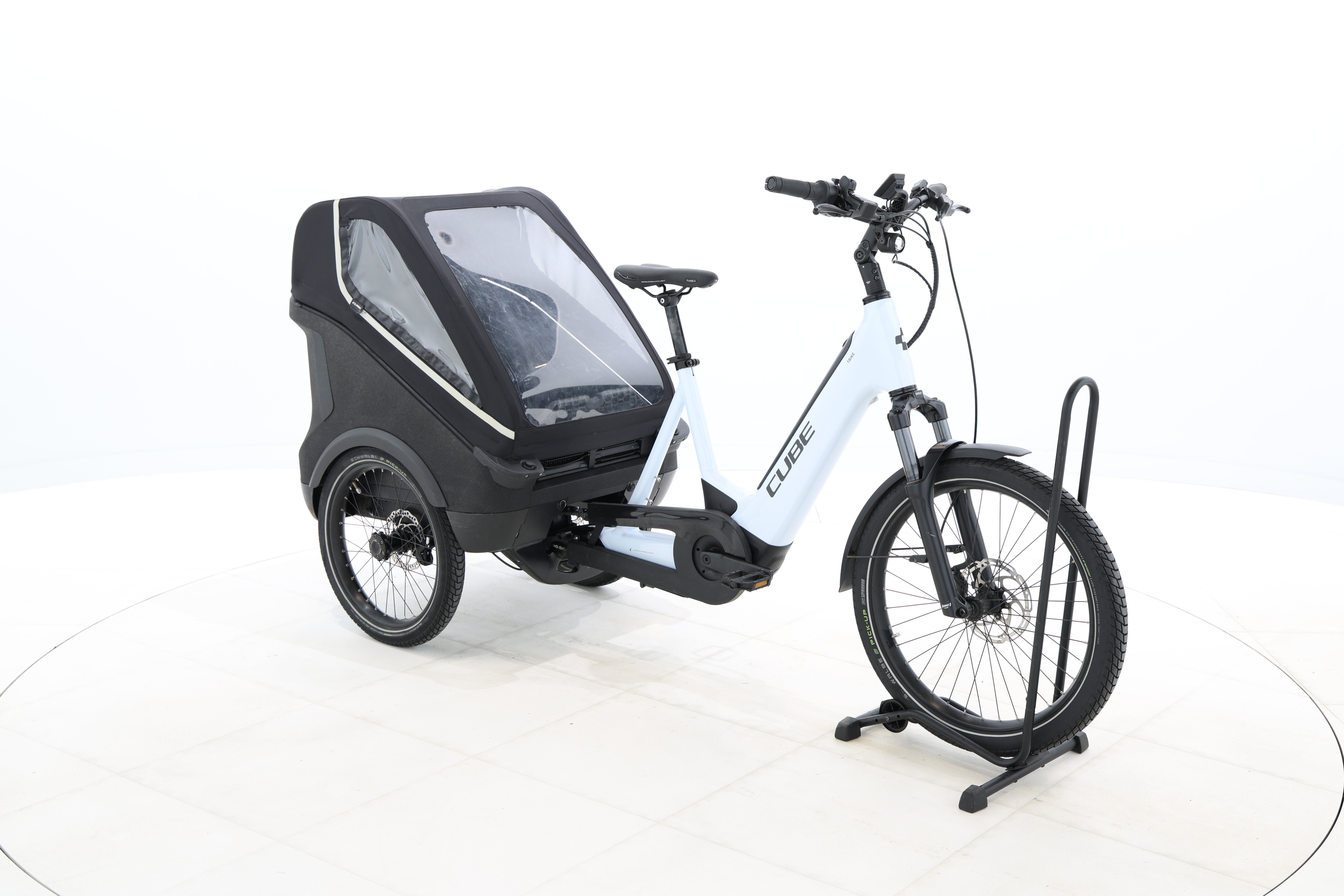 6fb7751f-82d4-470a-a0d8-8eb272616049