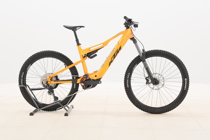 KTM MACINA KAPOHO 8973 2025