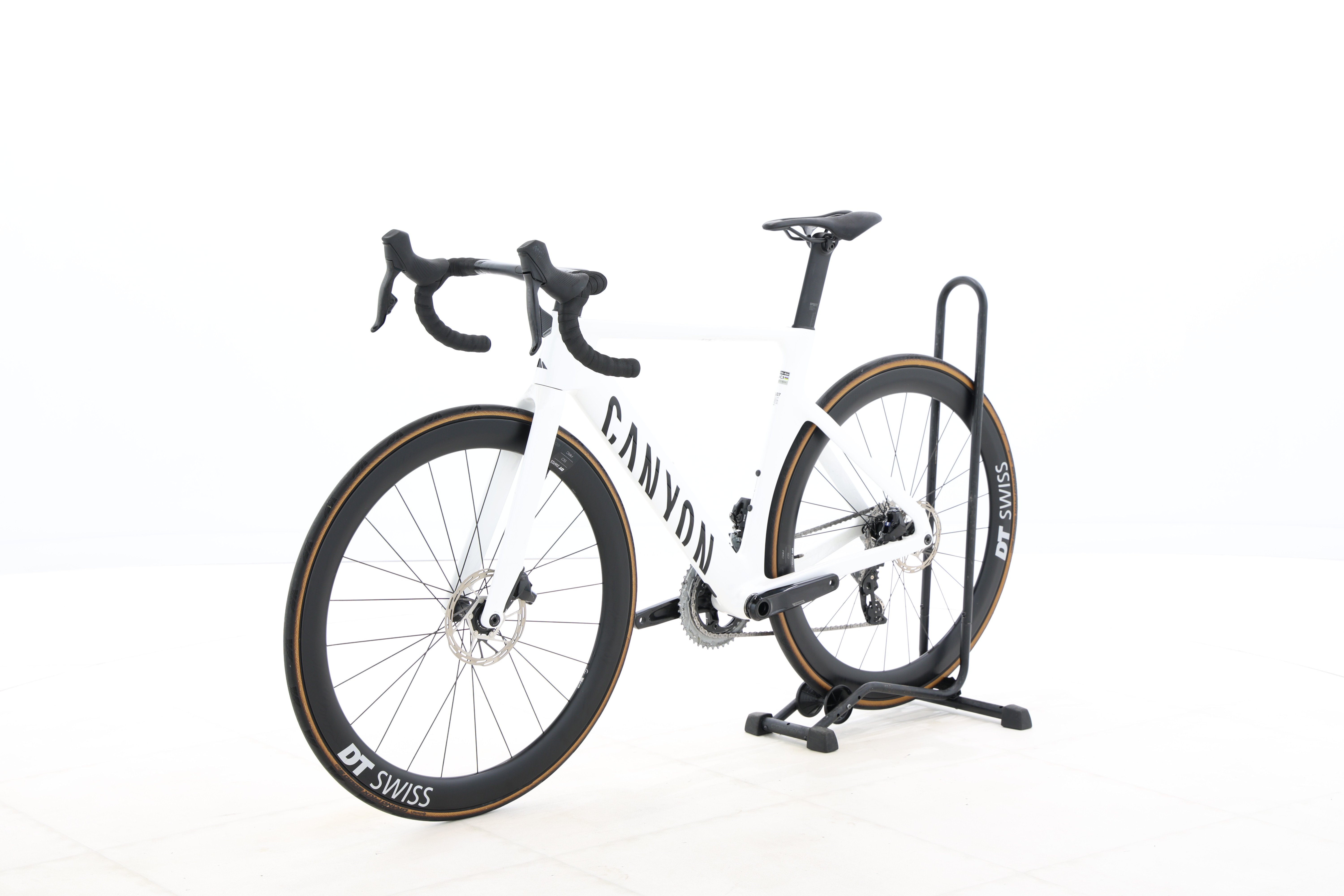 666b0b20-aa46-49e0-8503-6d0e3923cd81