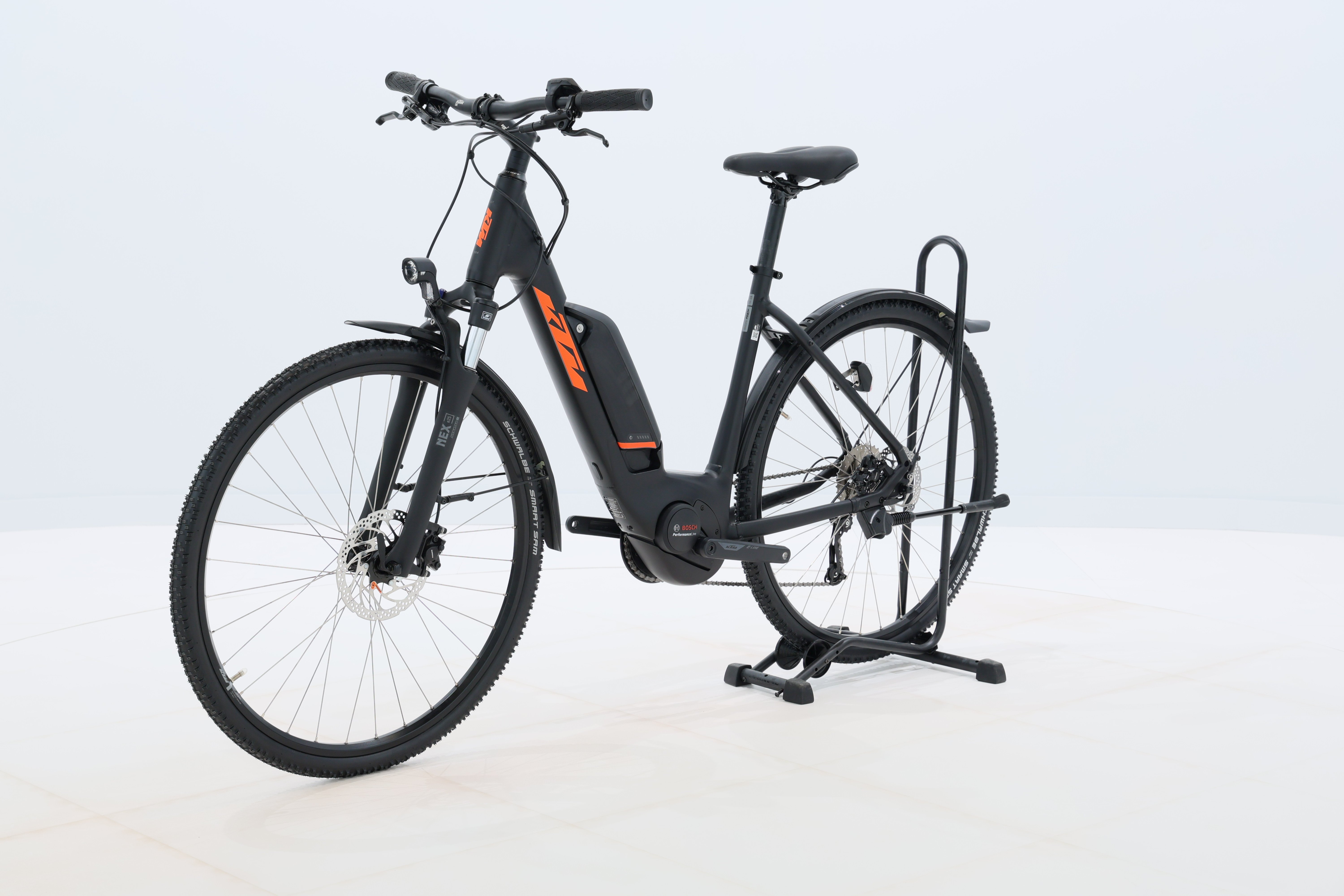 896a6e2b-1c90-4952-8566-b1dcc8f0a176