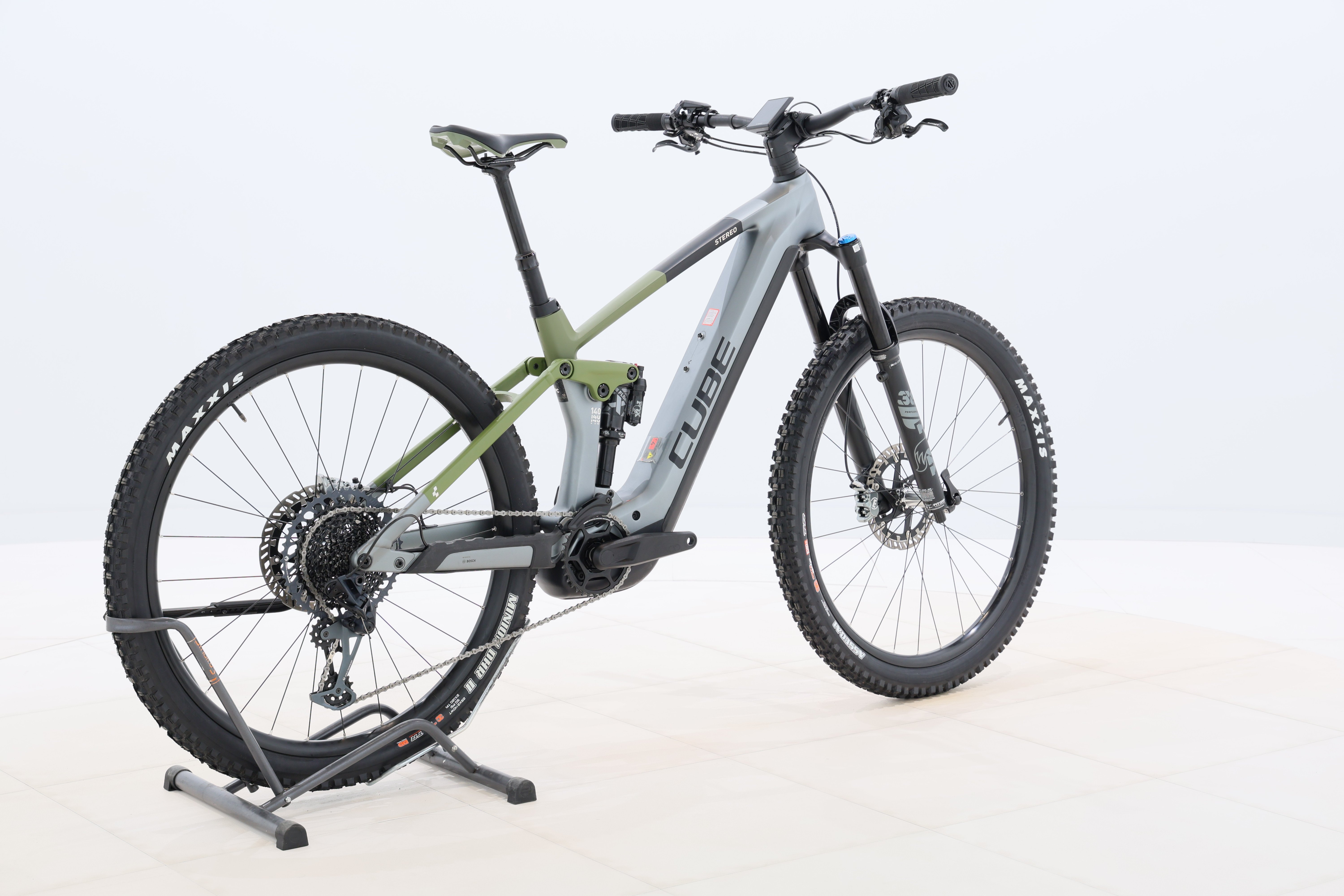 8025b833-7e4c-499d-b772-67e181229740