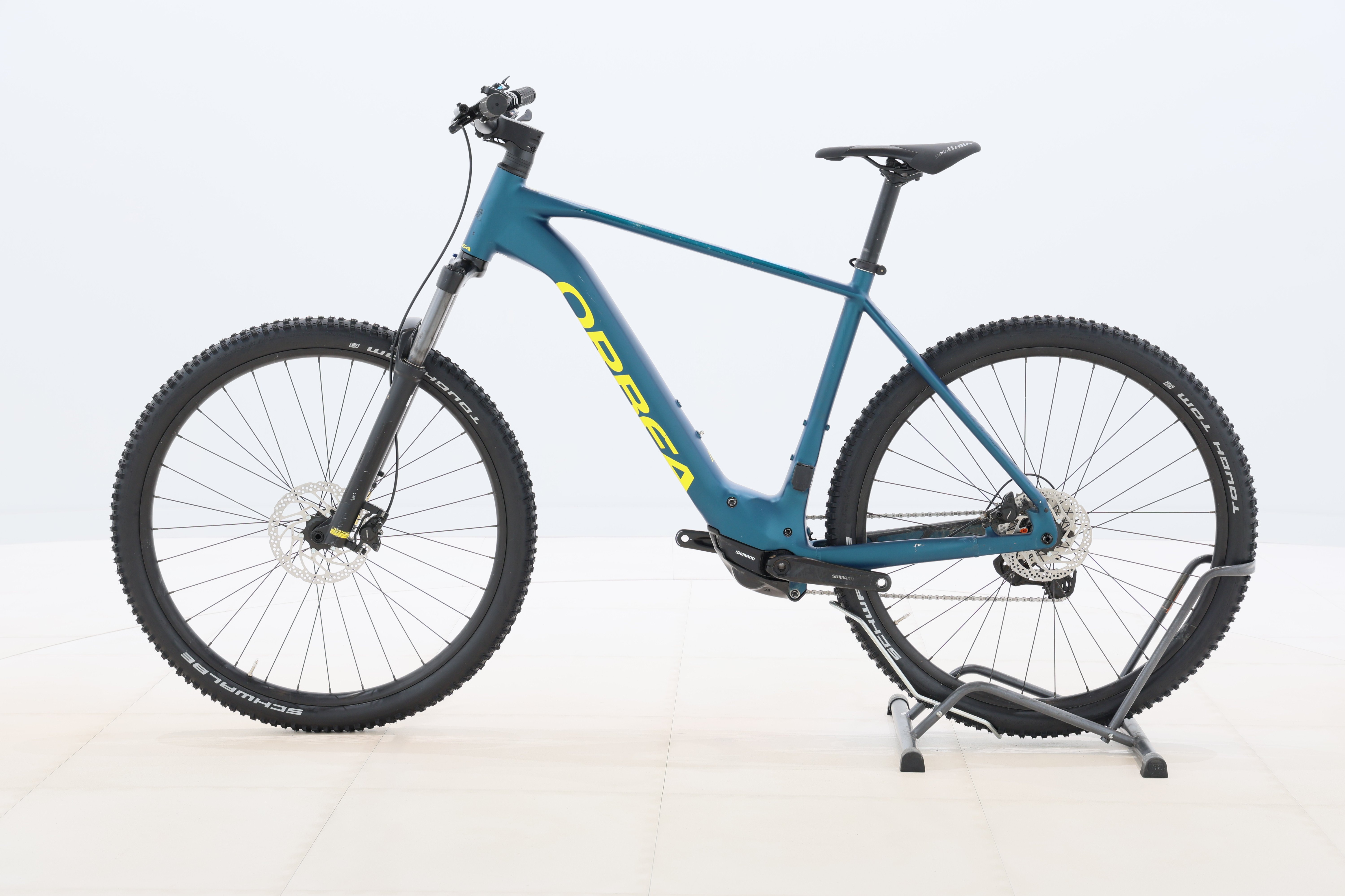 35d1c339-09f6-4f18-93f8-4704d891c95e