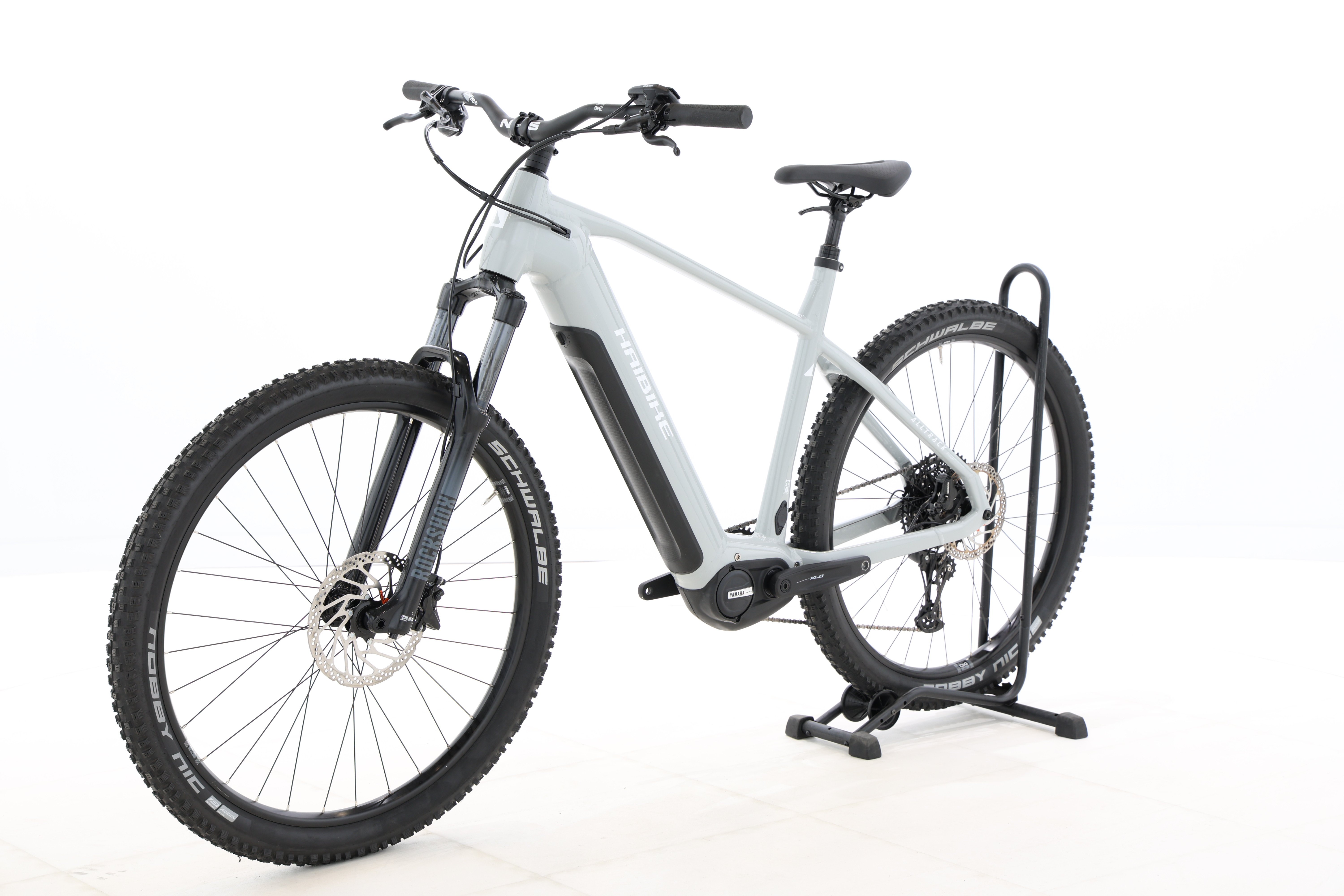 5a5d5397-a5a3-4936-b25d-d3ab256af6d7