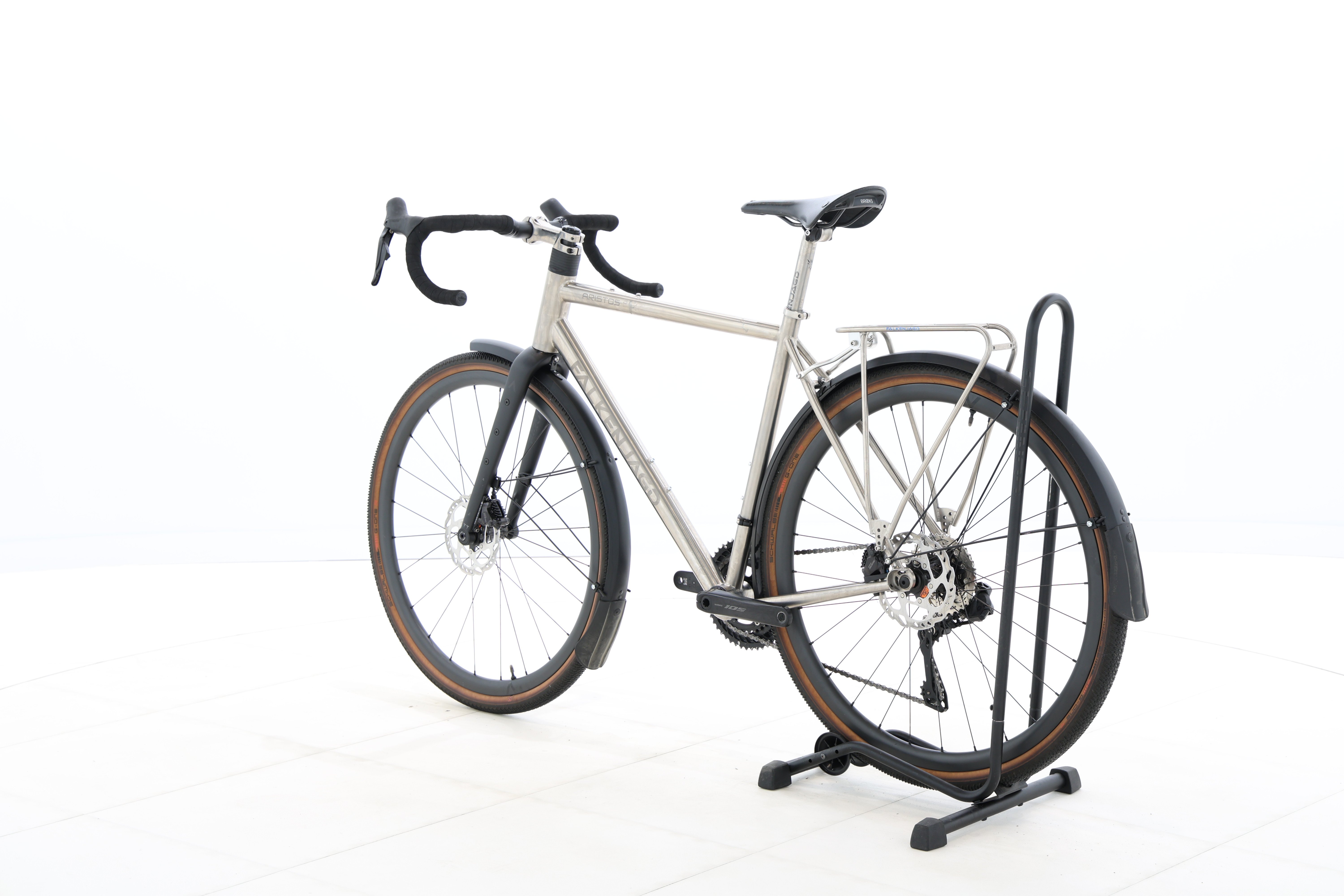 c19b3303-04c2-4c8b-a52d-60f694d46895