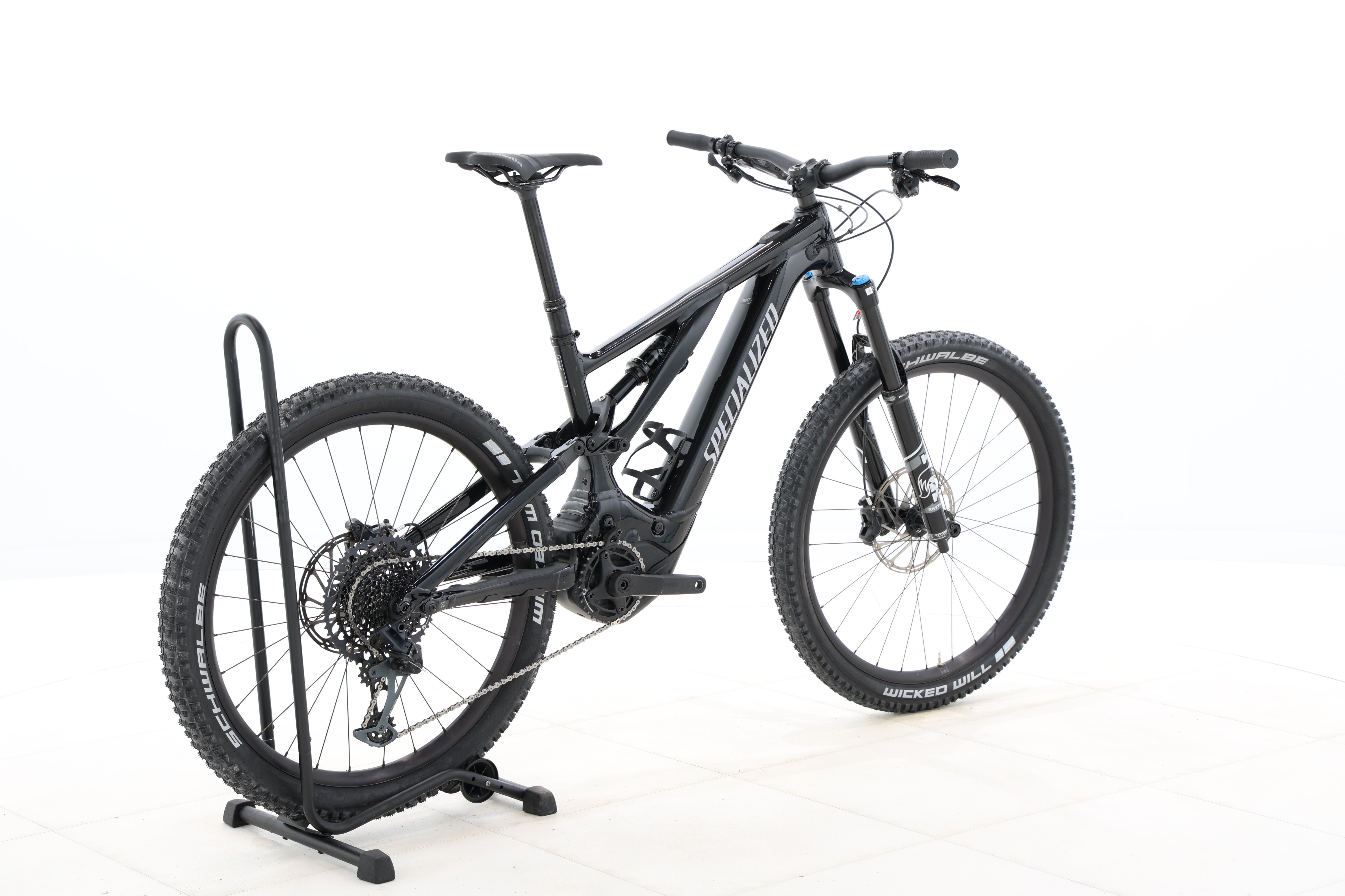 b60bf1c1-17d3-4822-89d1-99c95fe7e7db