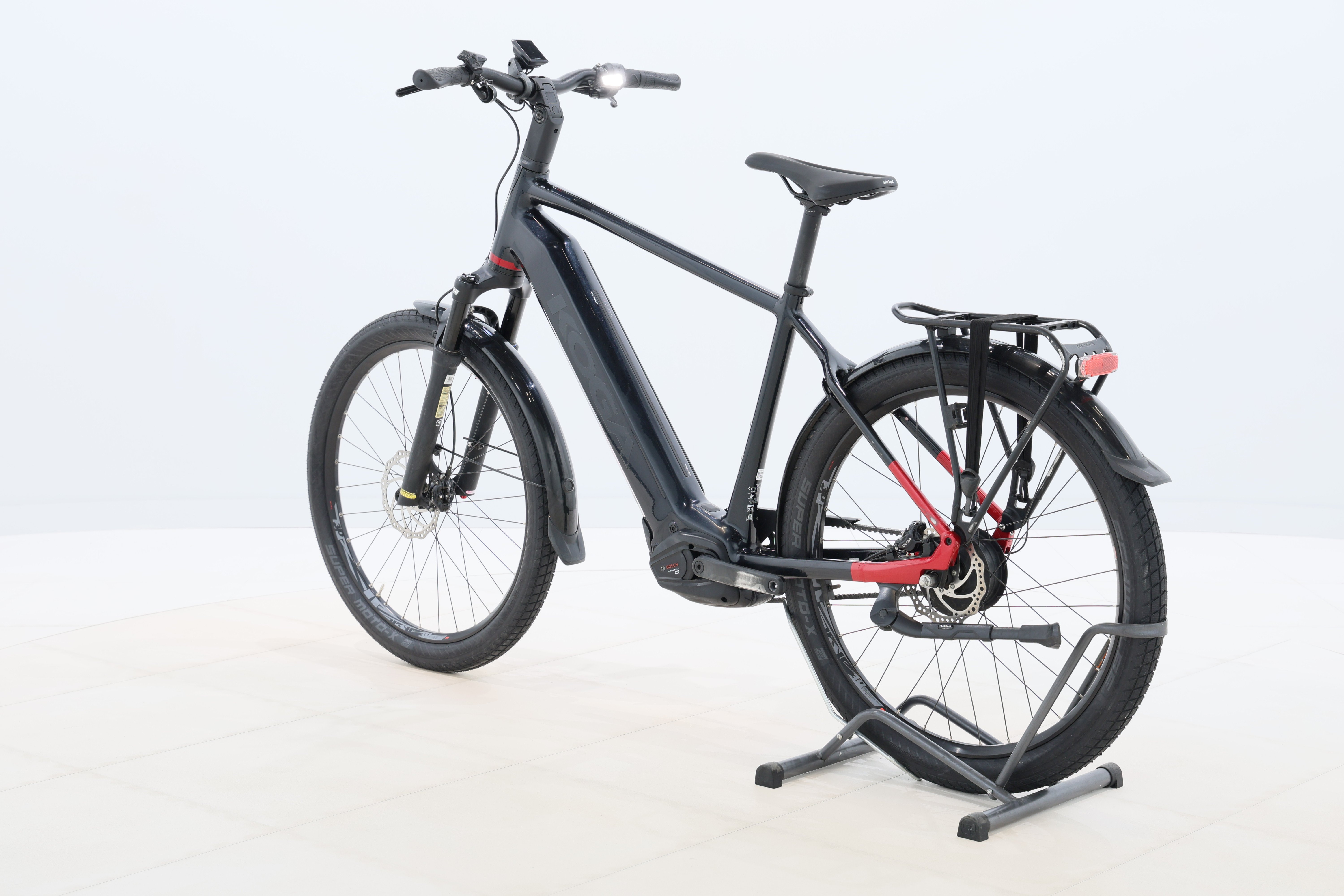 8c25c87d-6de2-4aed-a209-78837e5fb985